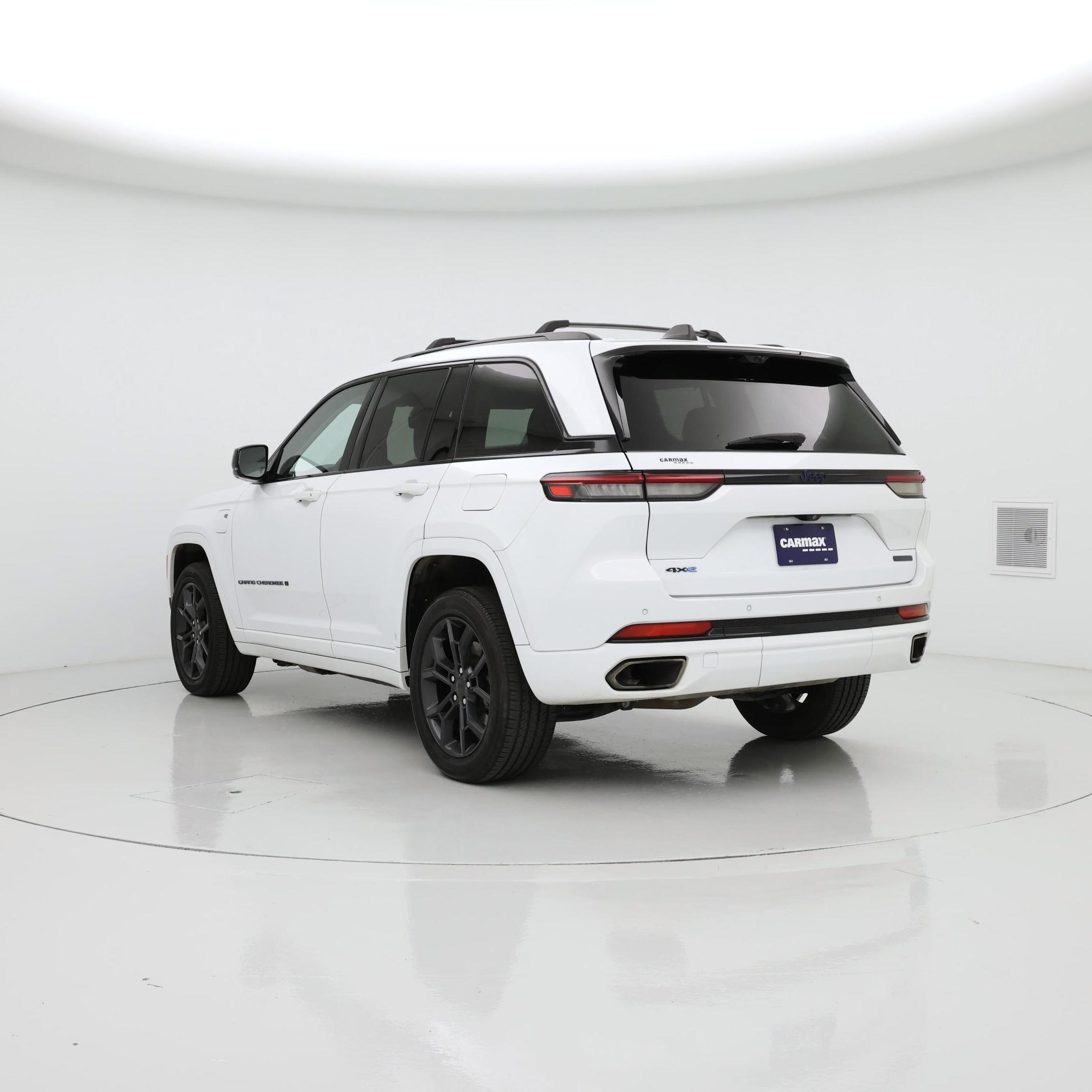 Thumbnail: 2023 Jeep Grand Cherokee - 2