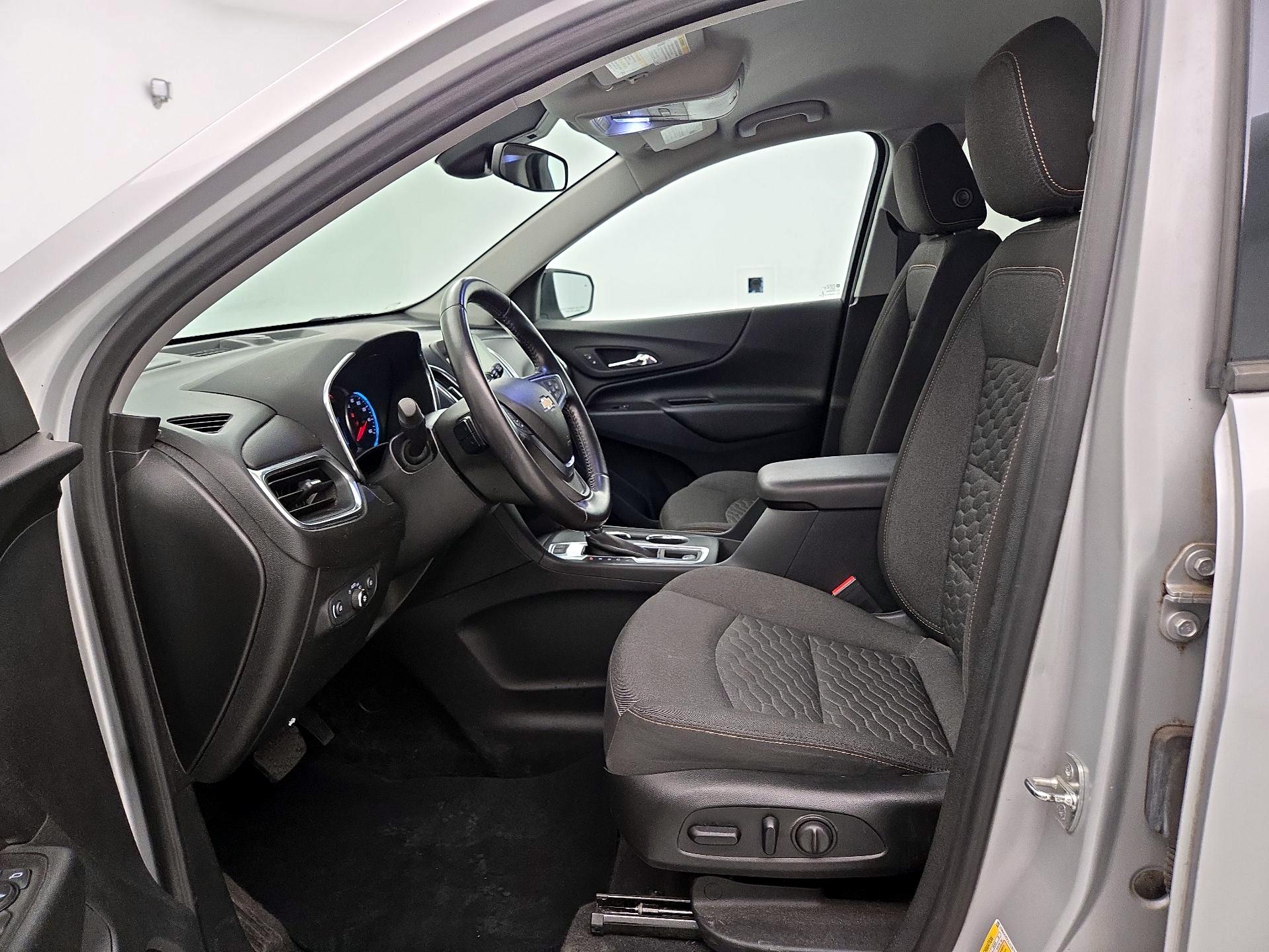 Thumbnail: 2020 Chevrolet Equinox - 11