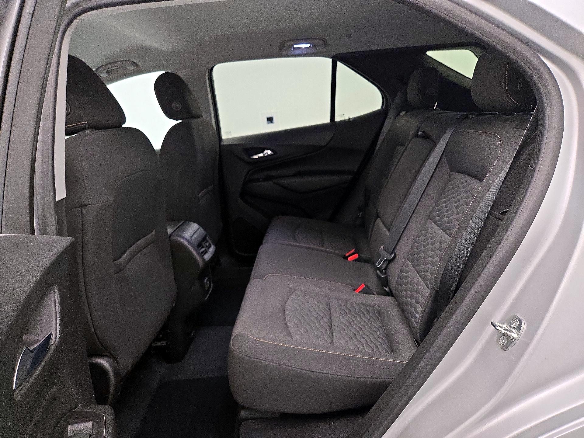 Thumbnail: 2020 Chevrolet Equinox - 20