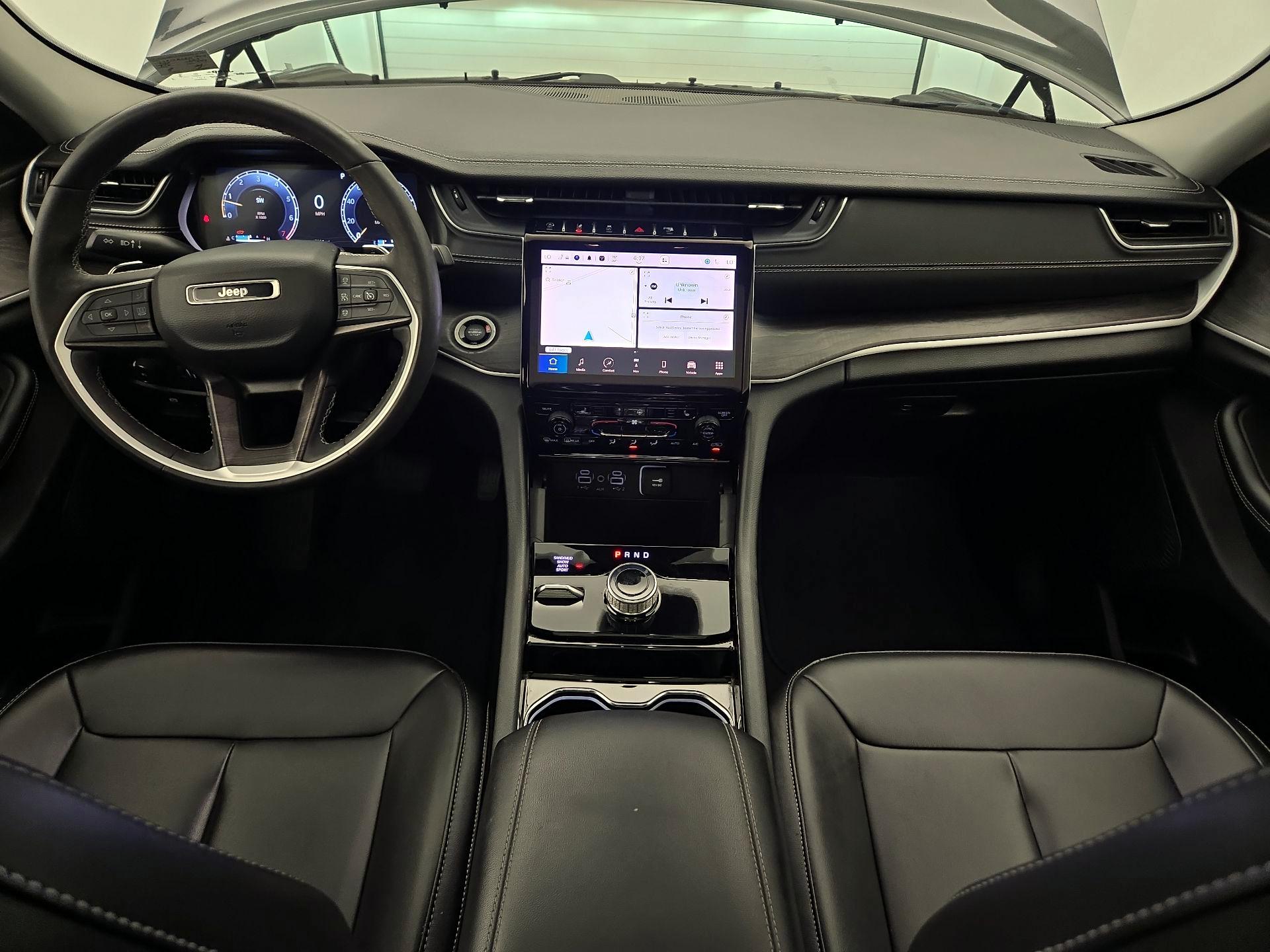Thumbnail: 2023 Jeep Grand Cherokee - 9