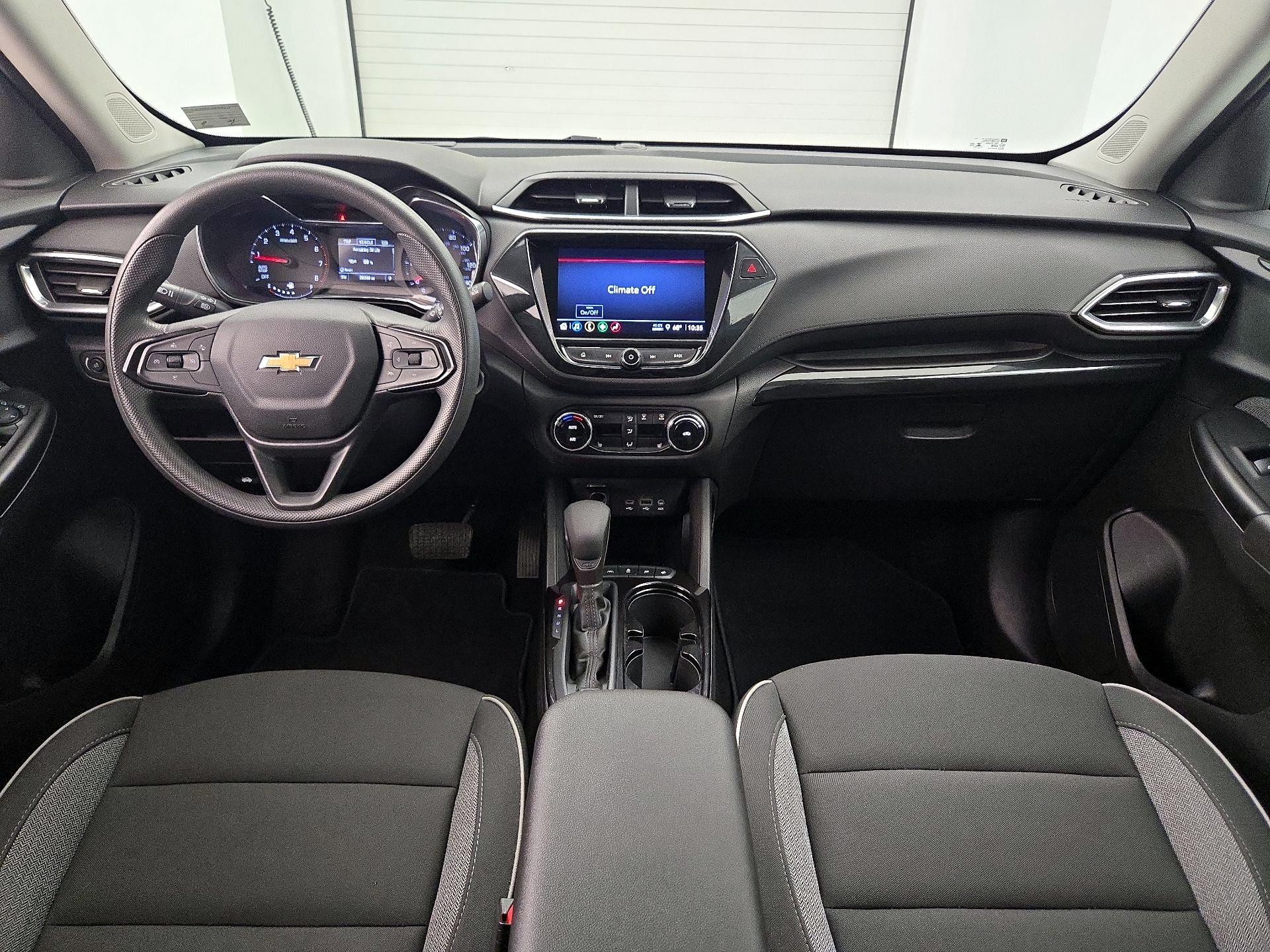 Thumbnail: 2023 Chevrolet TrailBlazer - 9