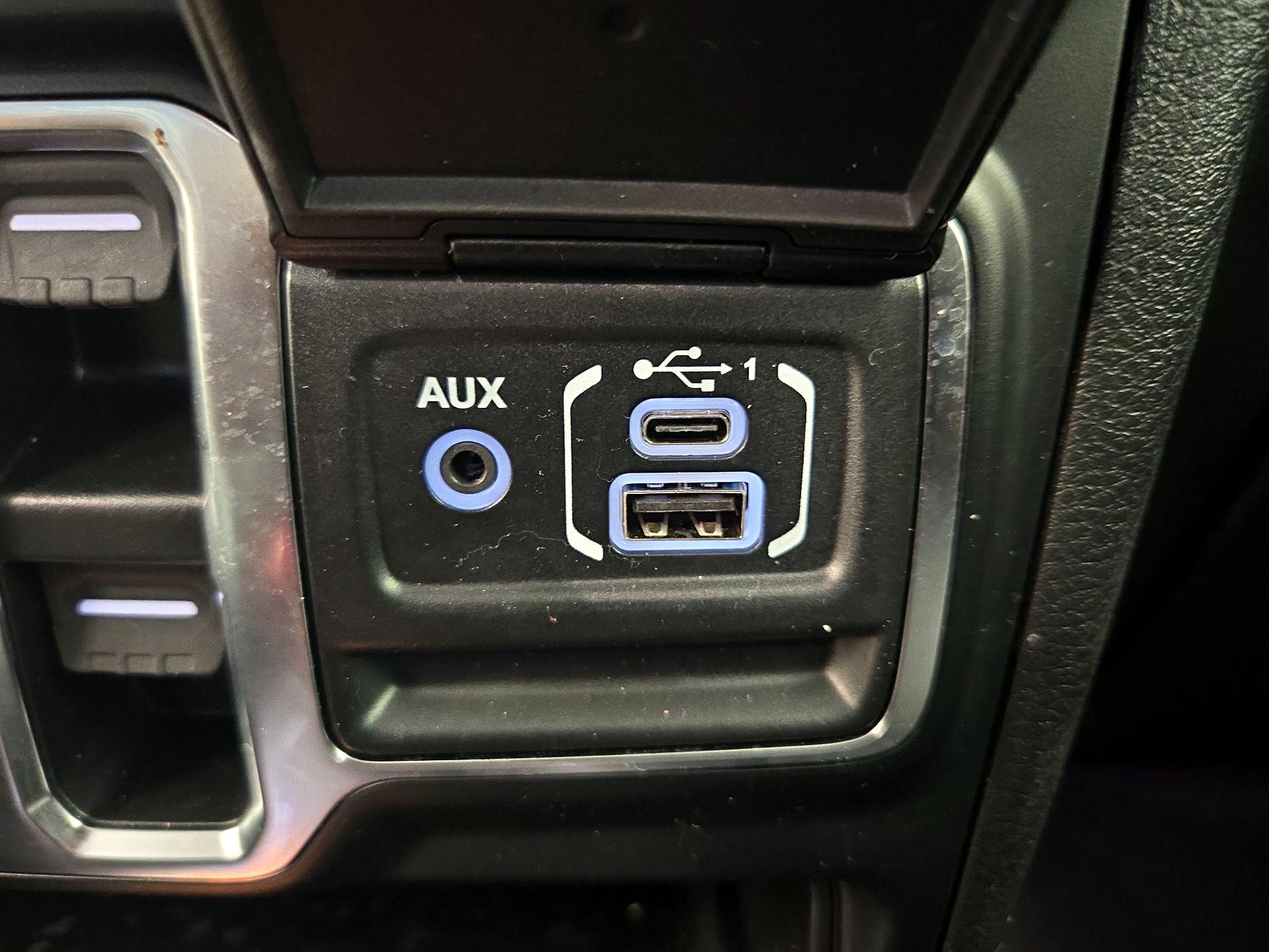 Thumbnail: 2024 Jeep Wrangler - 19