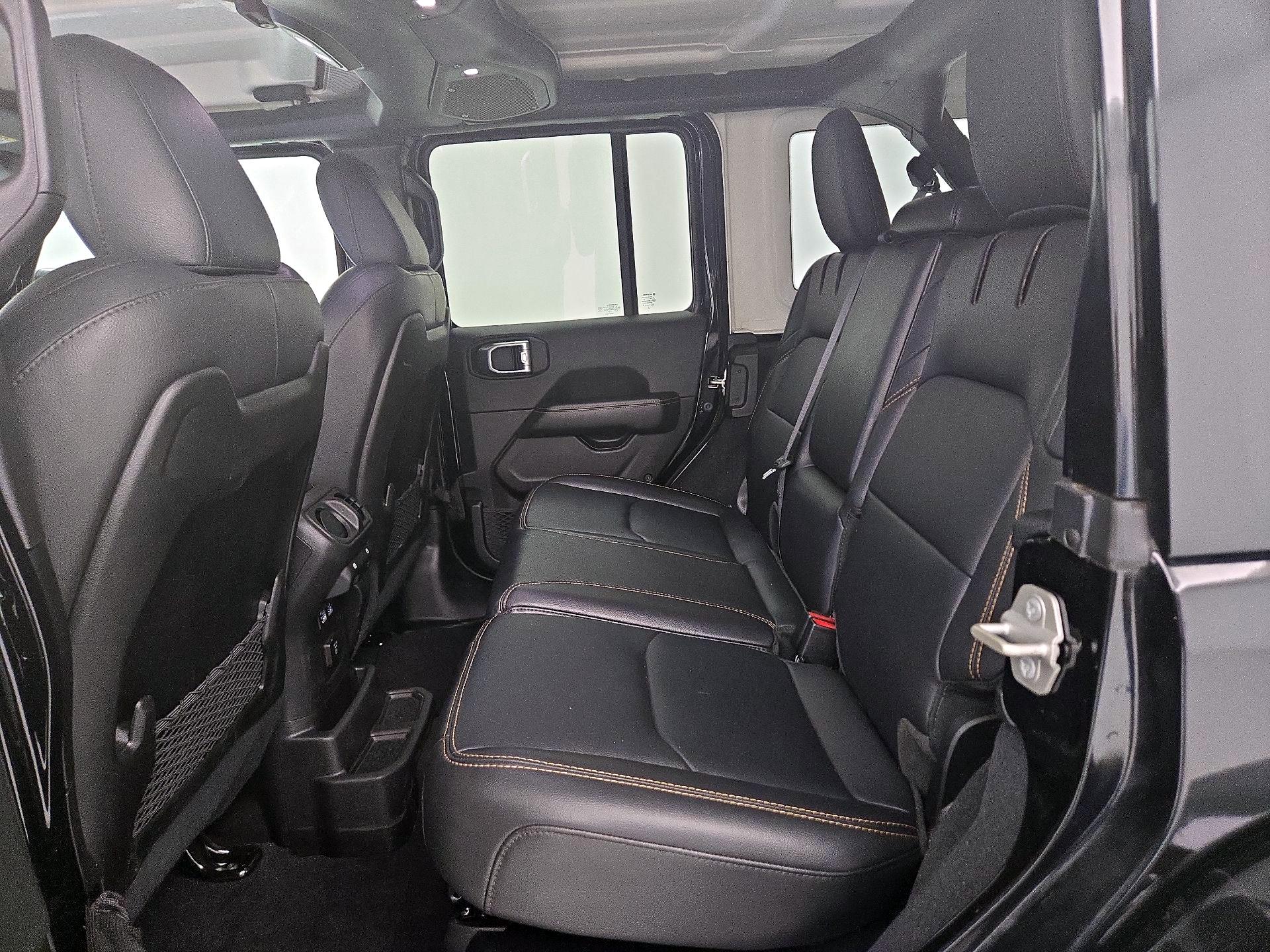 Thumbnail: 2024 Jeep Wrangler - 20