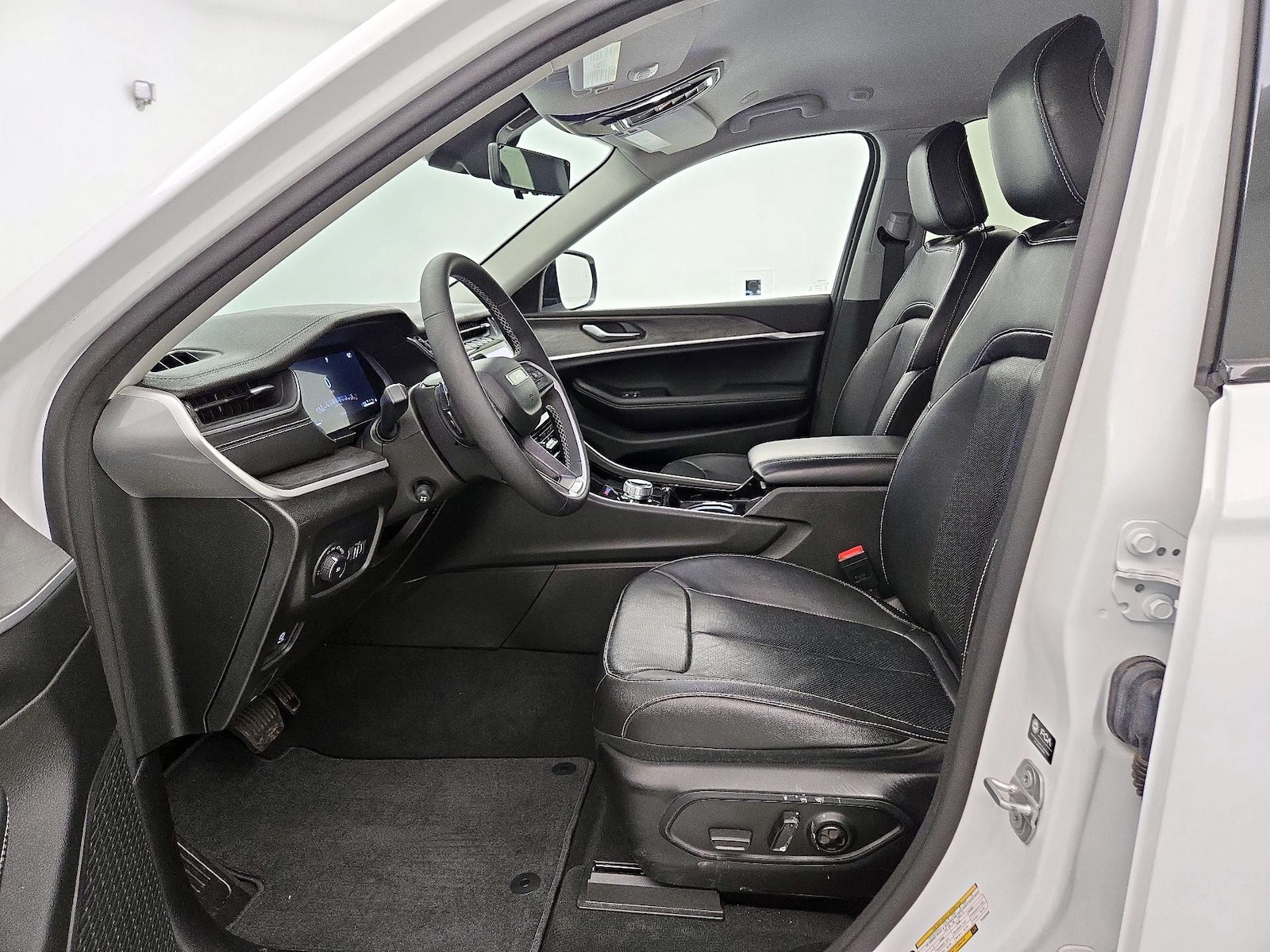 2023 Jeep Grand Cherokee Limited - Photo 12
