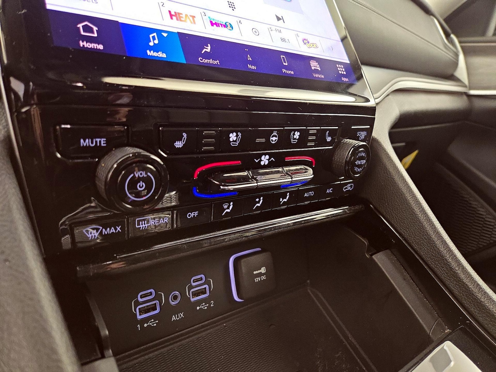 2023 Jeep Grand Cherokee Limited - Photo 18