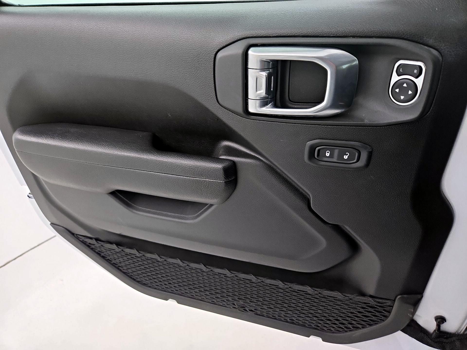 Thumbnail: 2024 Jeep Wrangler - 12