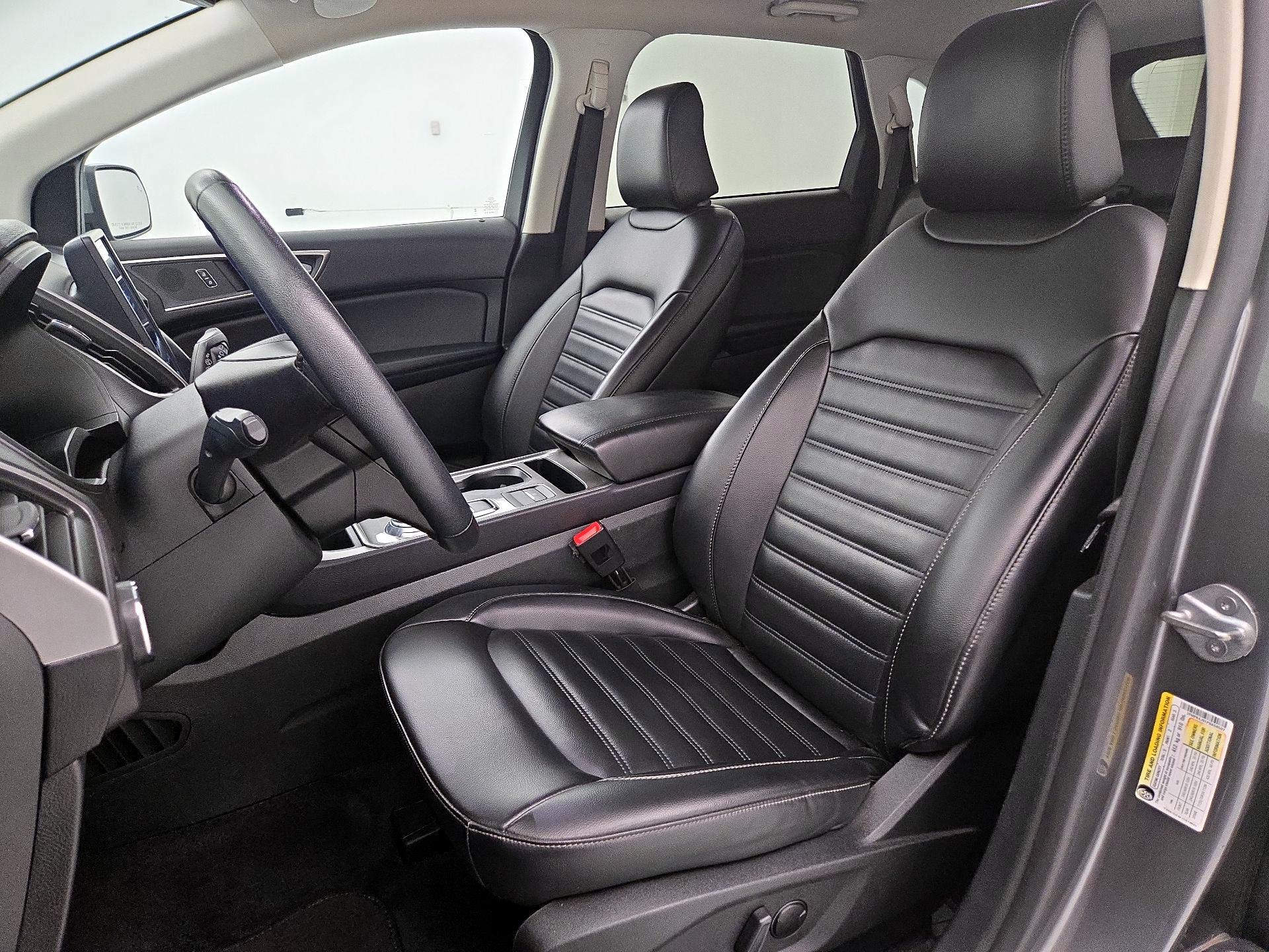 Thumbnail: 2023 Ford Edge - 11