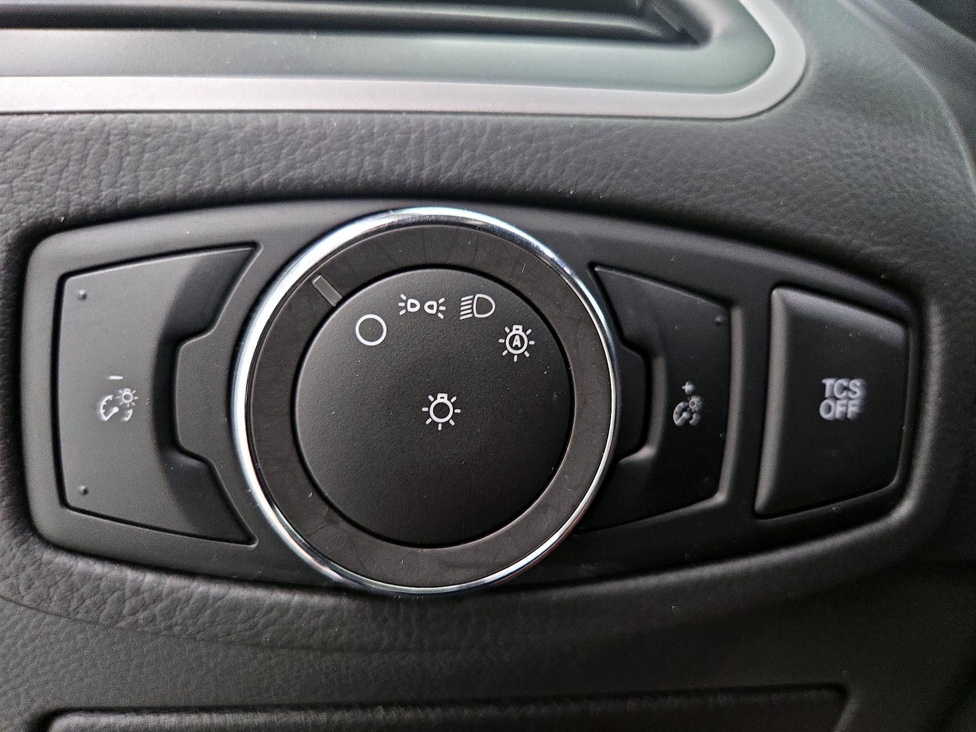 Thumbnail: 2023 Ford Edge - 13