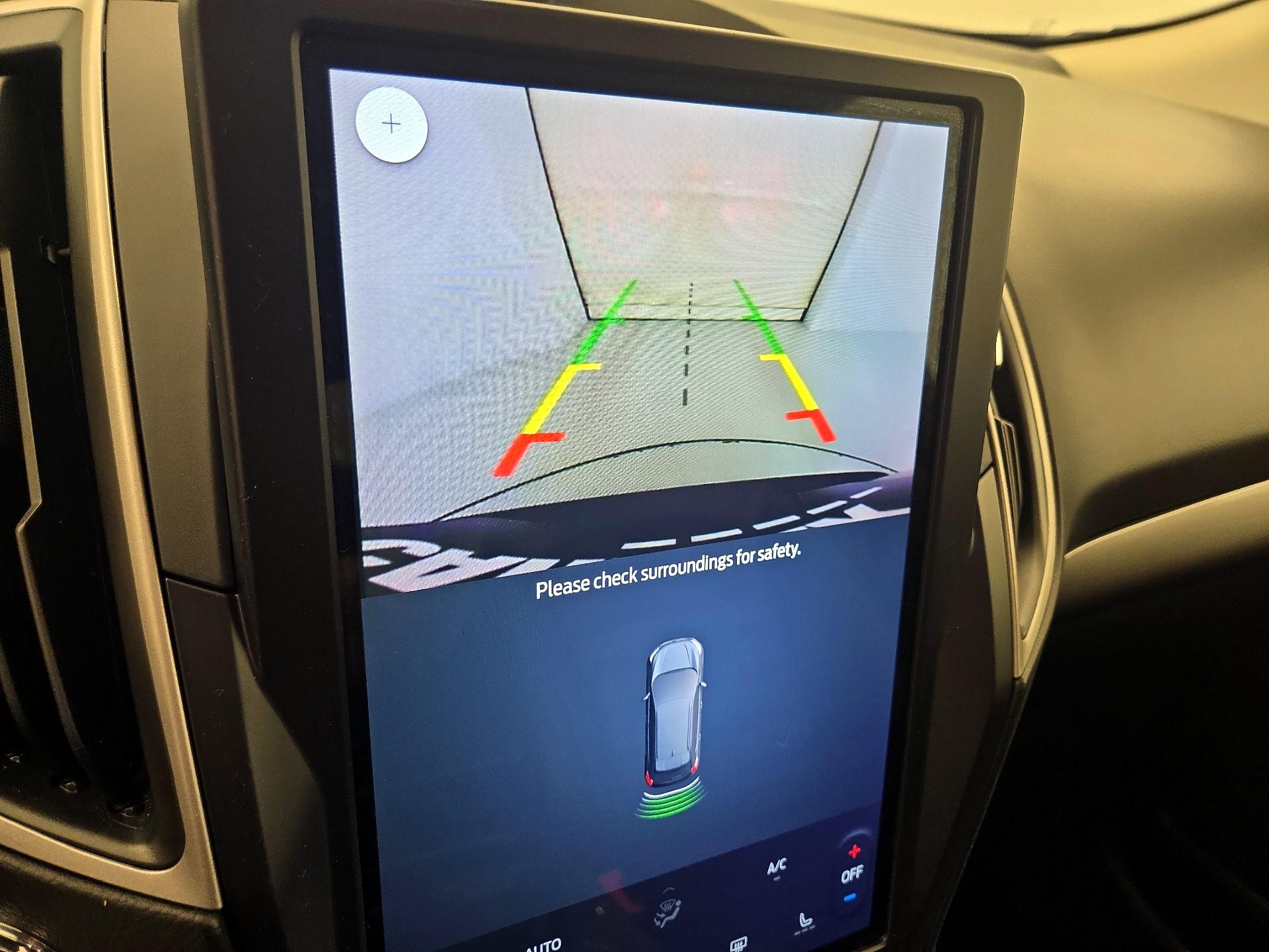 Thumbnail: 2023 Ford Edge - 15