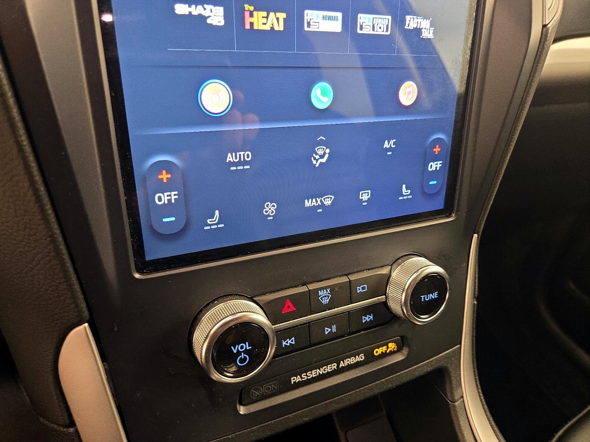 Thumbnail: 2023 Ford Edge - 17