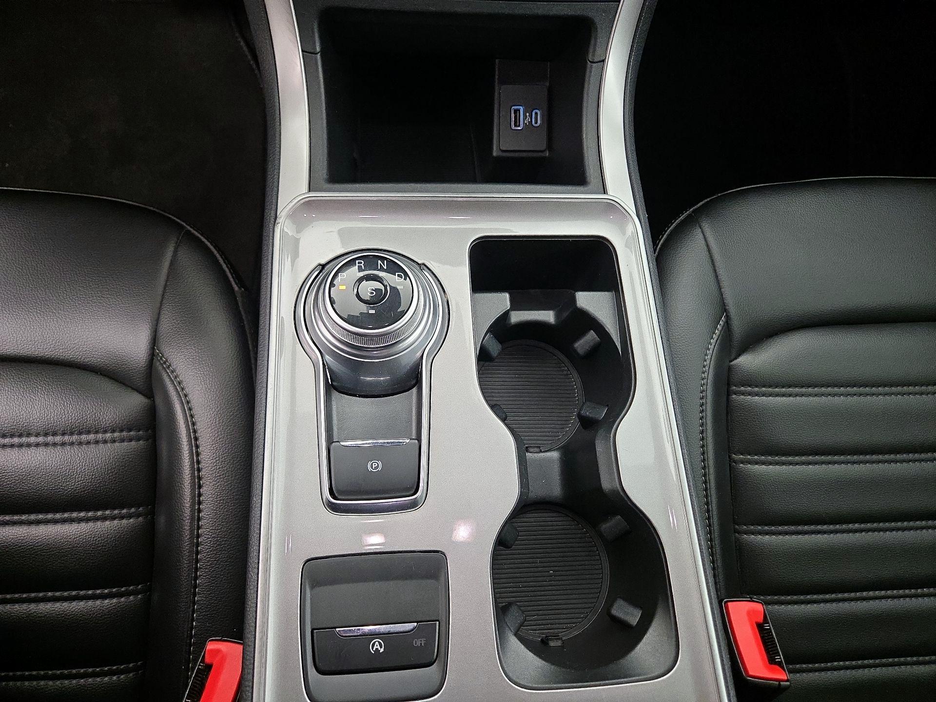 Thumbnail: 2023 Ford Edge - 18