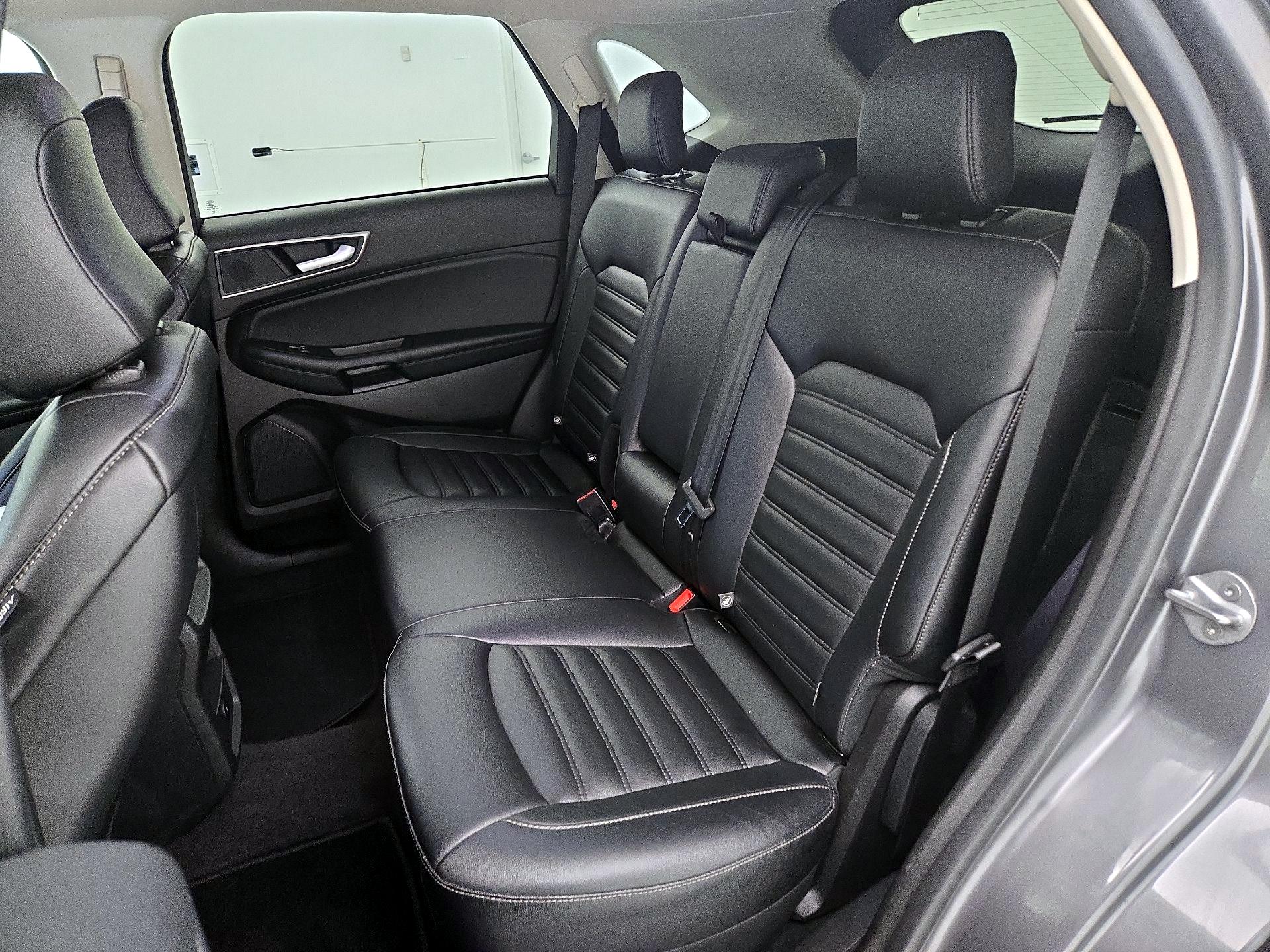 Thumbnail: 2023 Ford Edge - 20