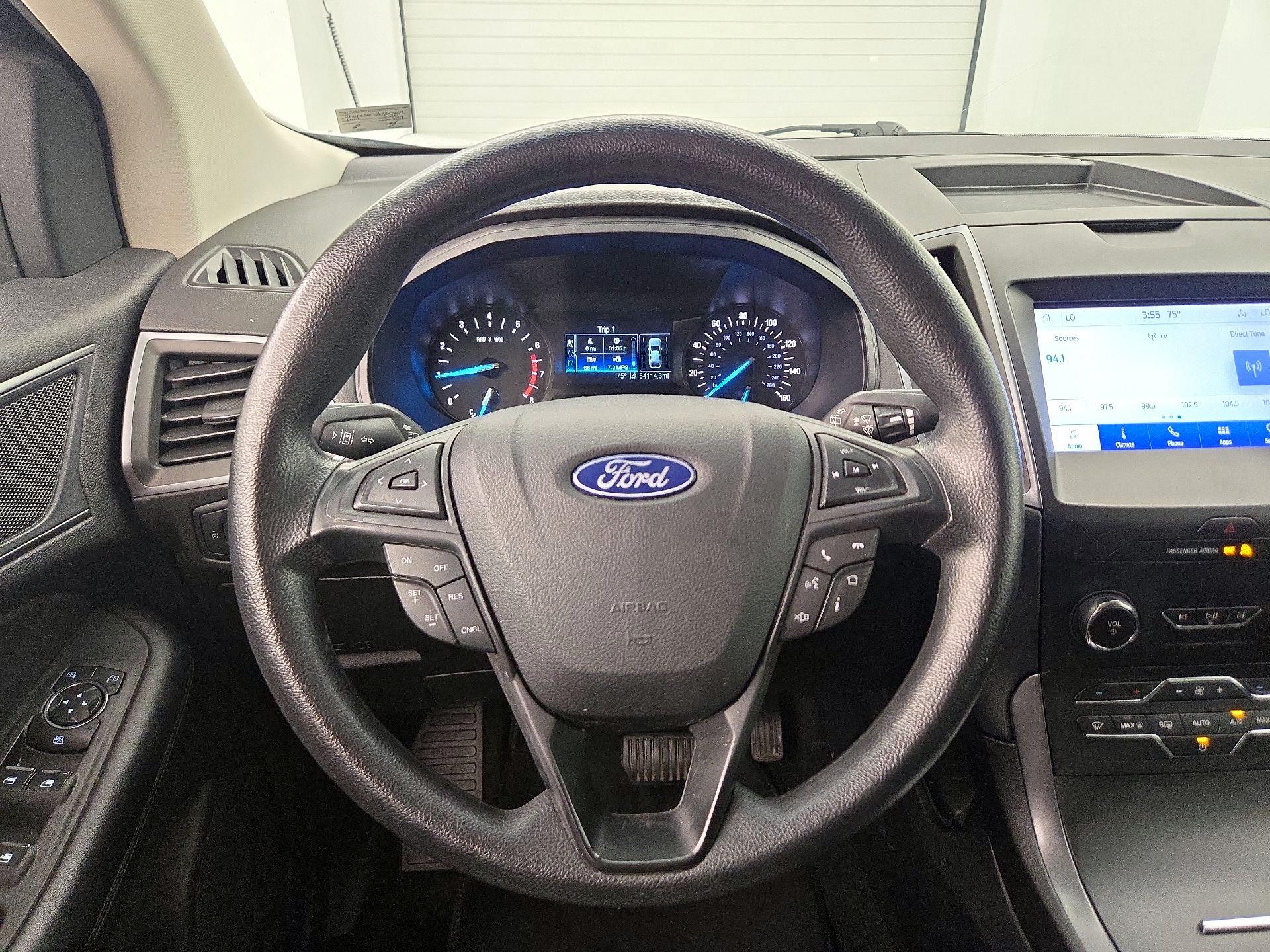 Thumbnail: 2020 Ford Edge - 10