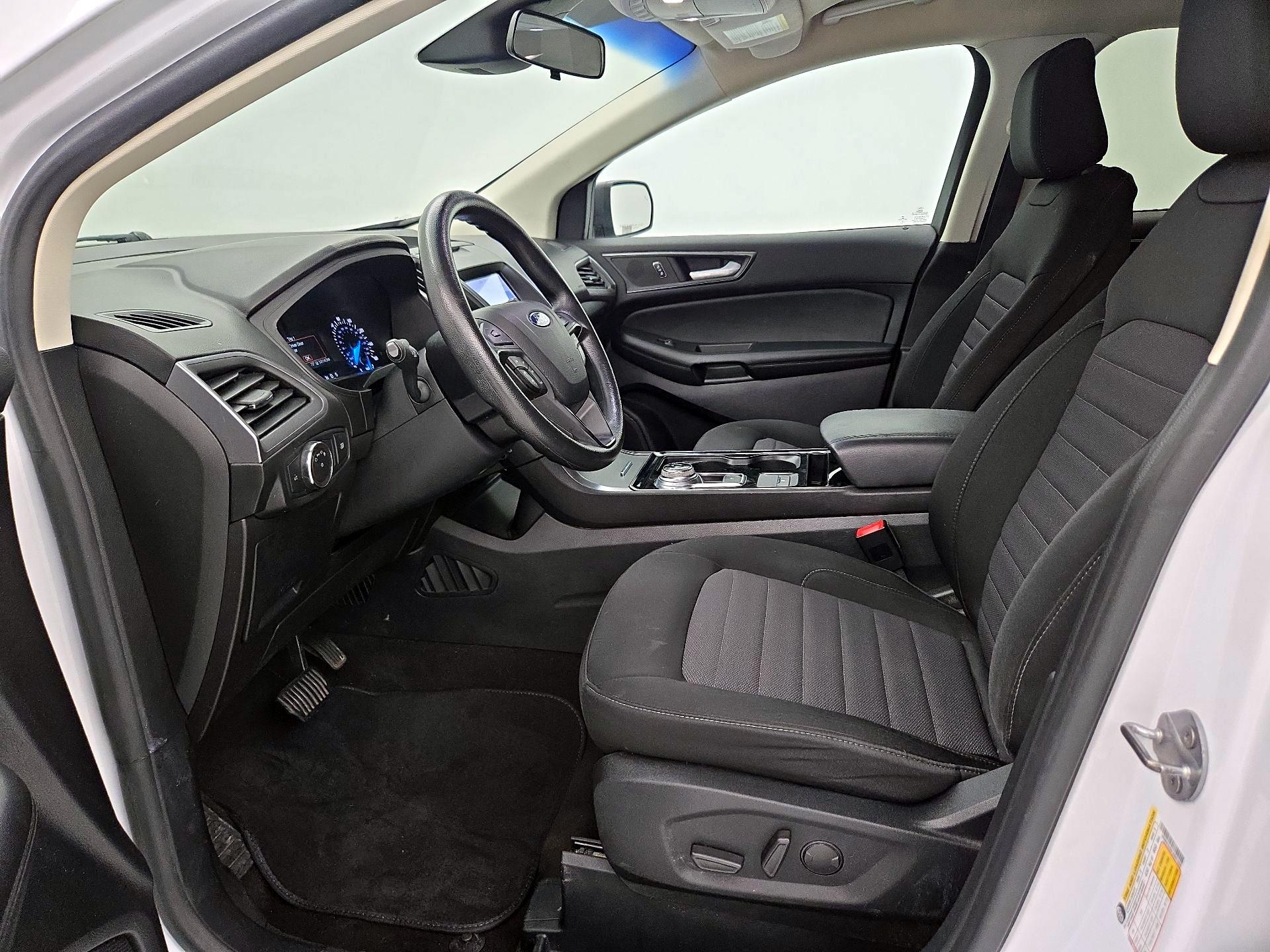 Thumbnail: 2020 Ford Edge - 11