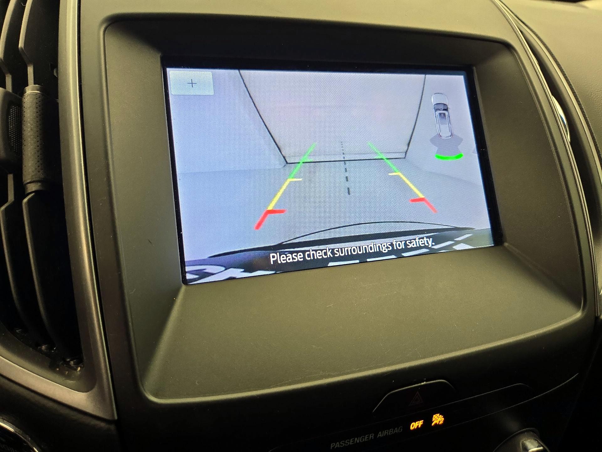 Thumbnail: 2020 Ford Edge - 14