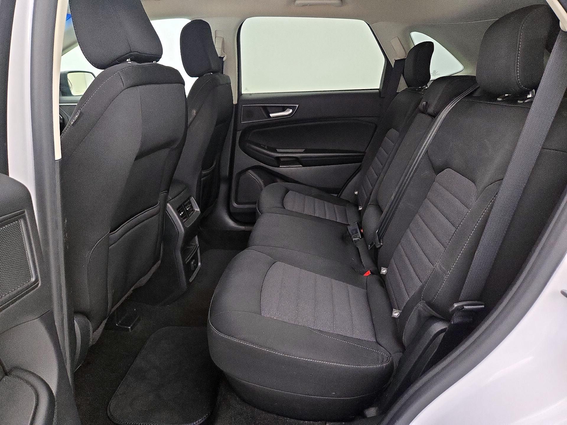 Thumbnail: 2020 Ford Edge - 19