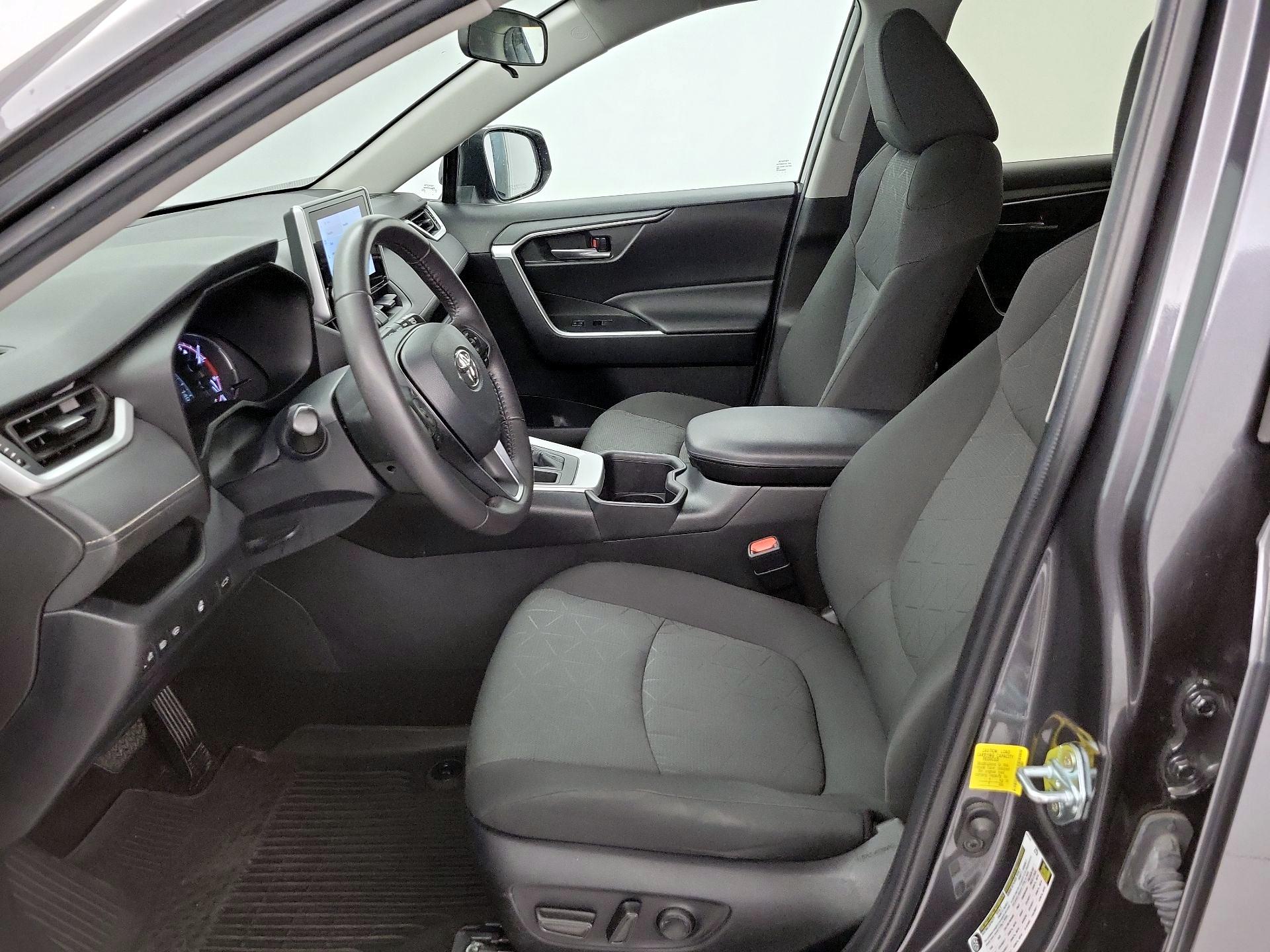 Thumbnail: 2023 Toyota RAV4 - 11