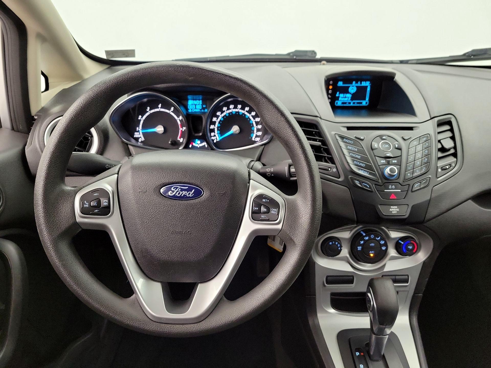 Thumbnail: 2017 Ford Fiesta - 10