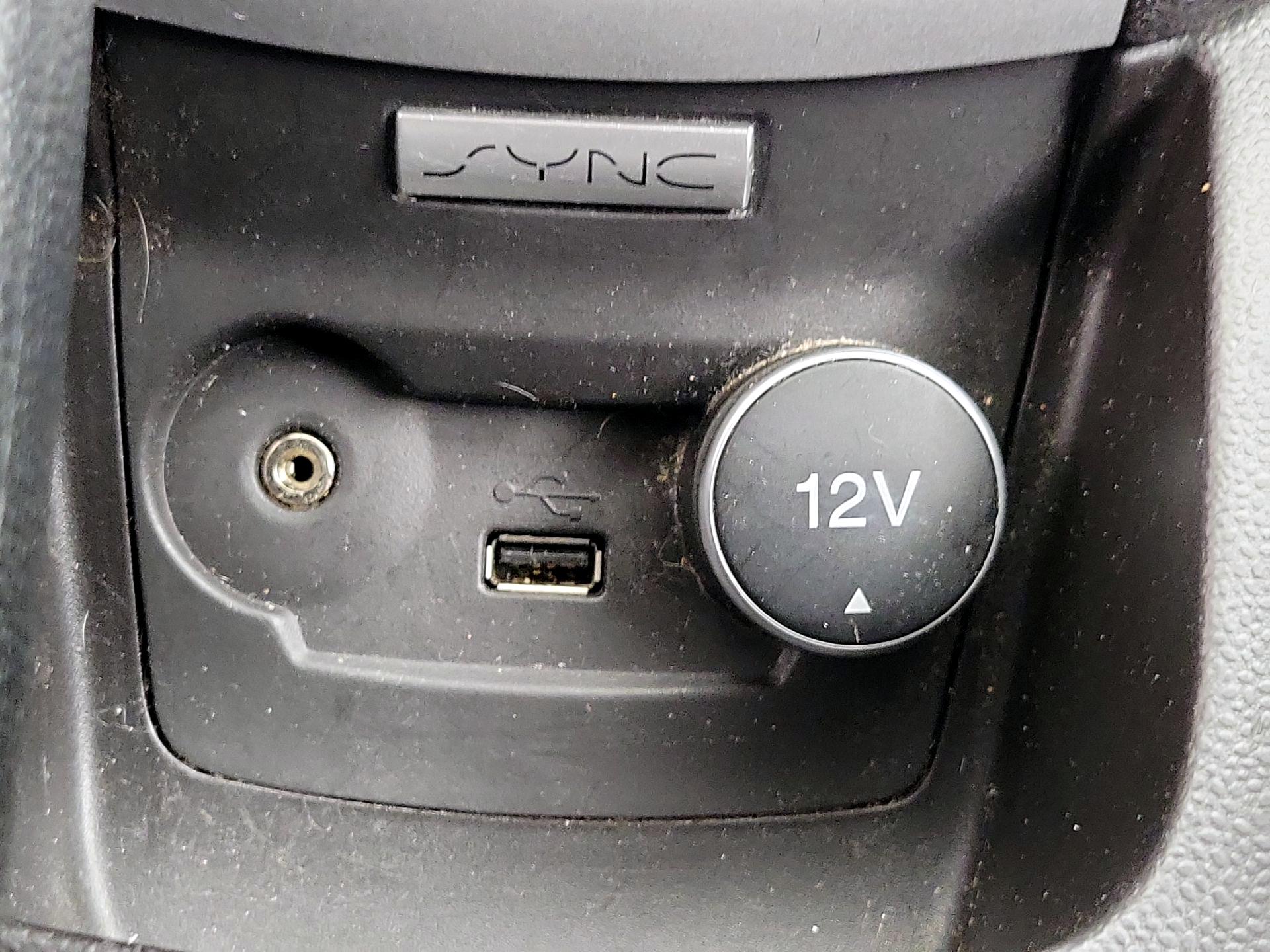 Thumbnail: 2017 Ford Fiesta - 17