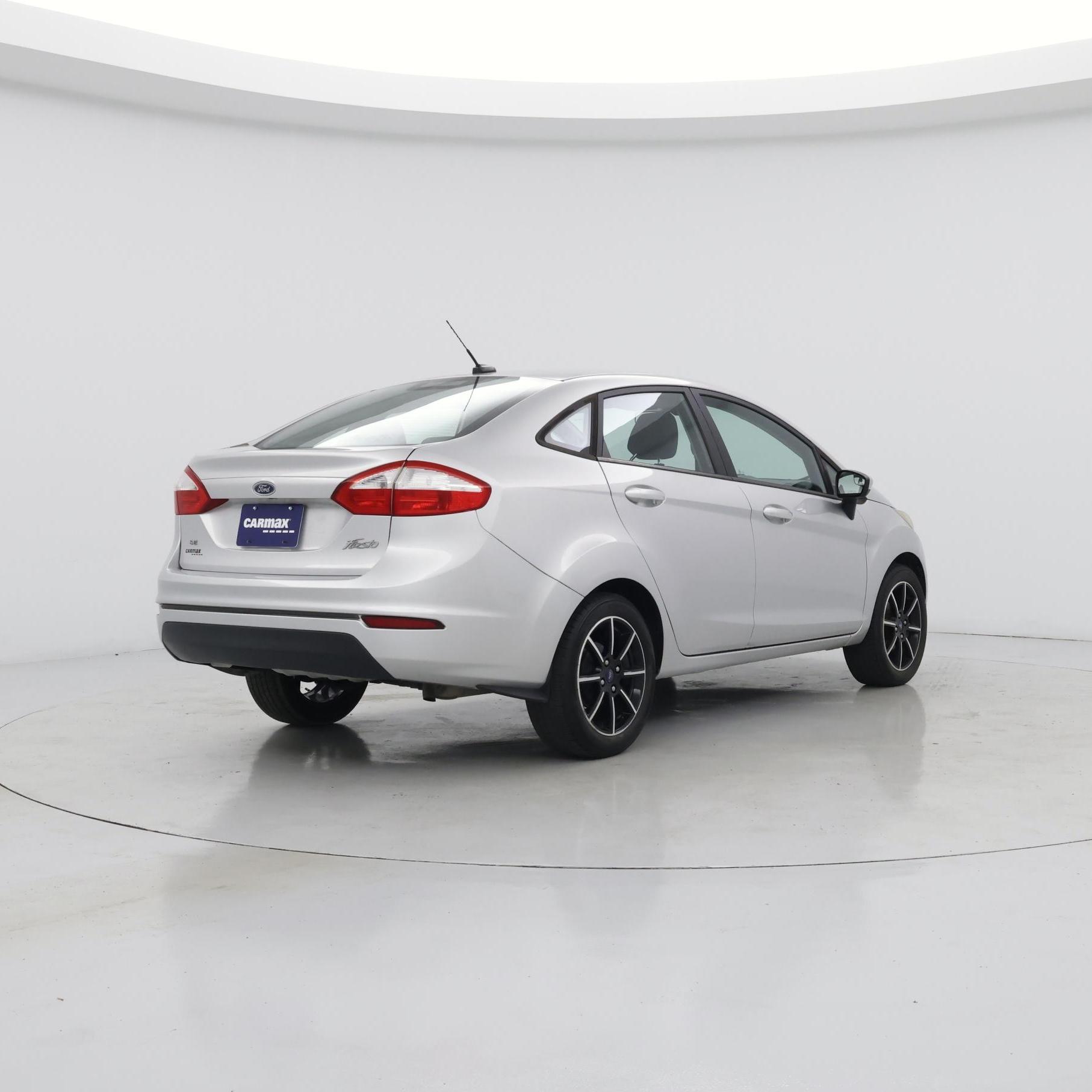 Thumbnail: 2017 Ford Fiesta - 8