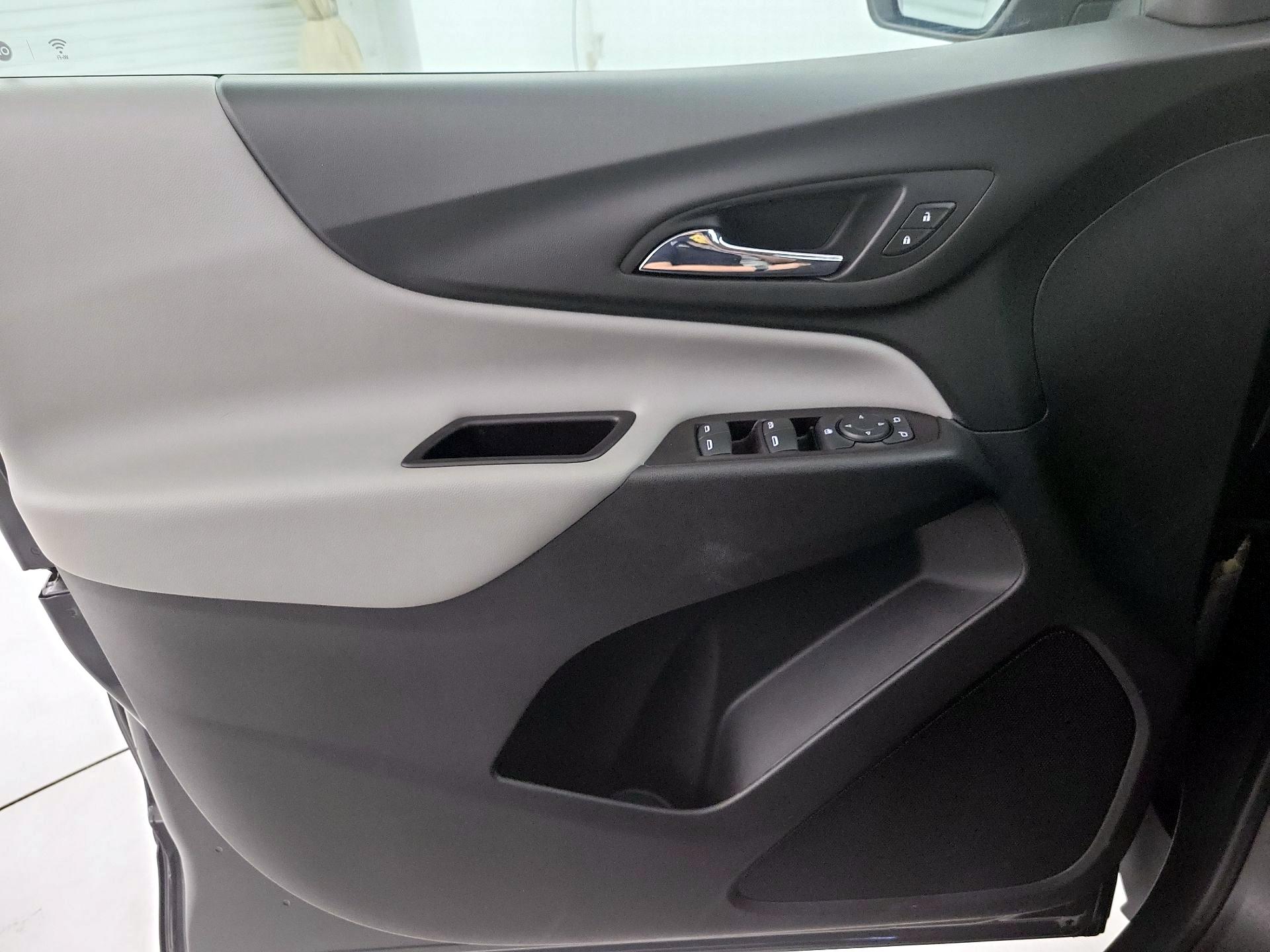 Thumbnail: 2021 Chevrolet Equinox - 12