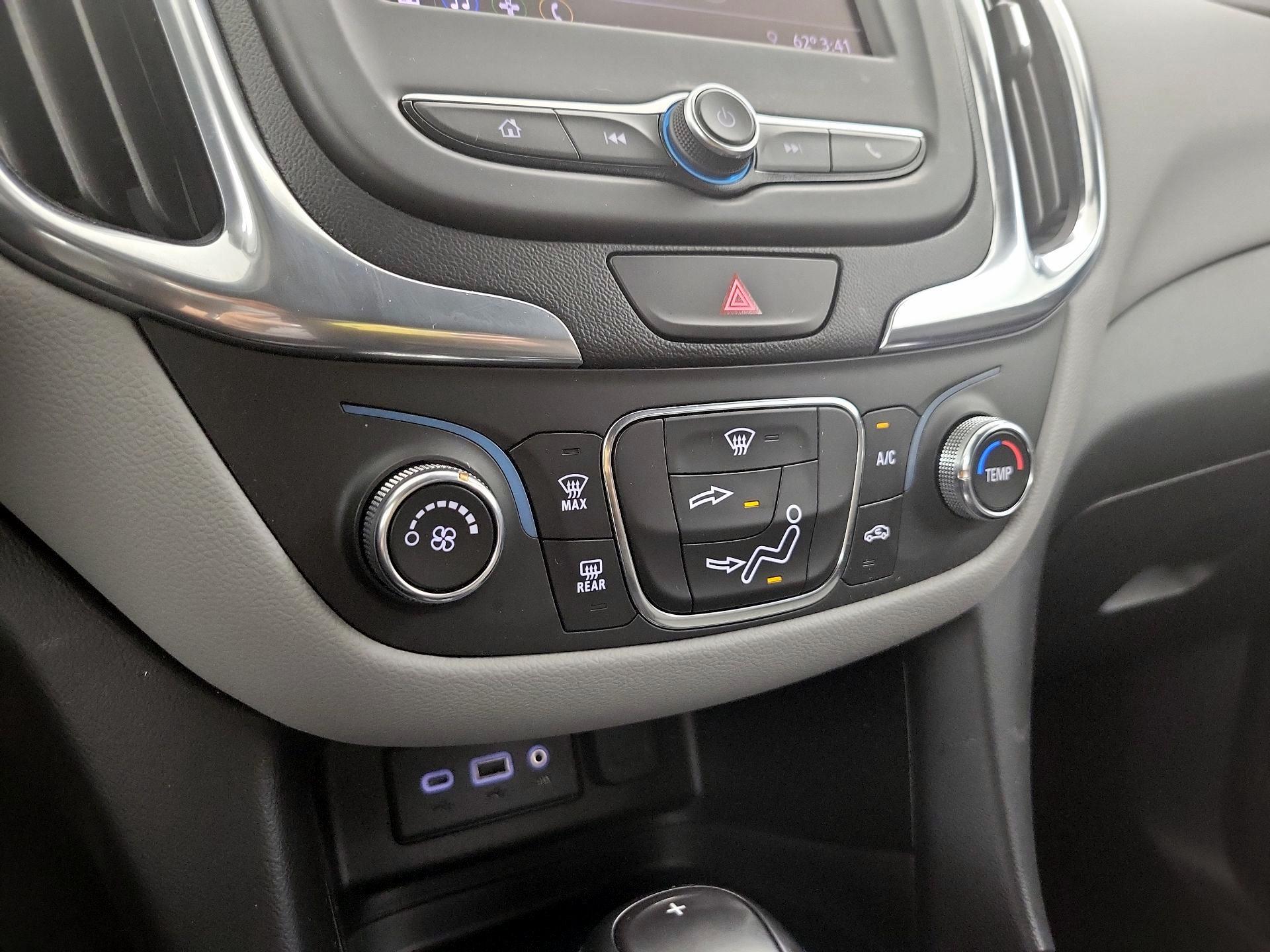 Thumbnail: 2021 Chevrolet Equinox - 16