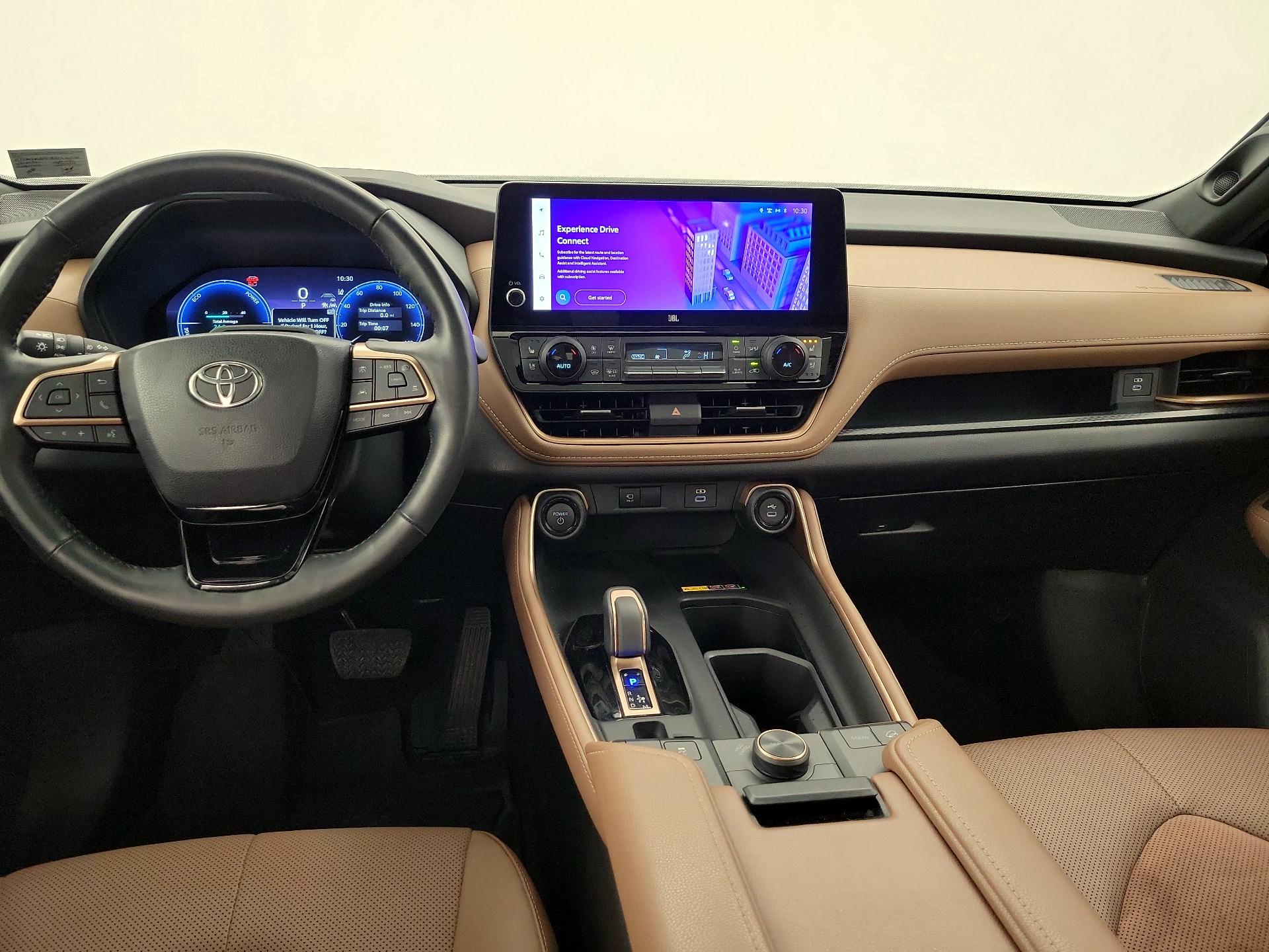 Thumbnail: 2024 Toyota Highlander - 9