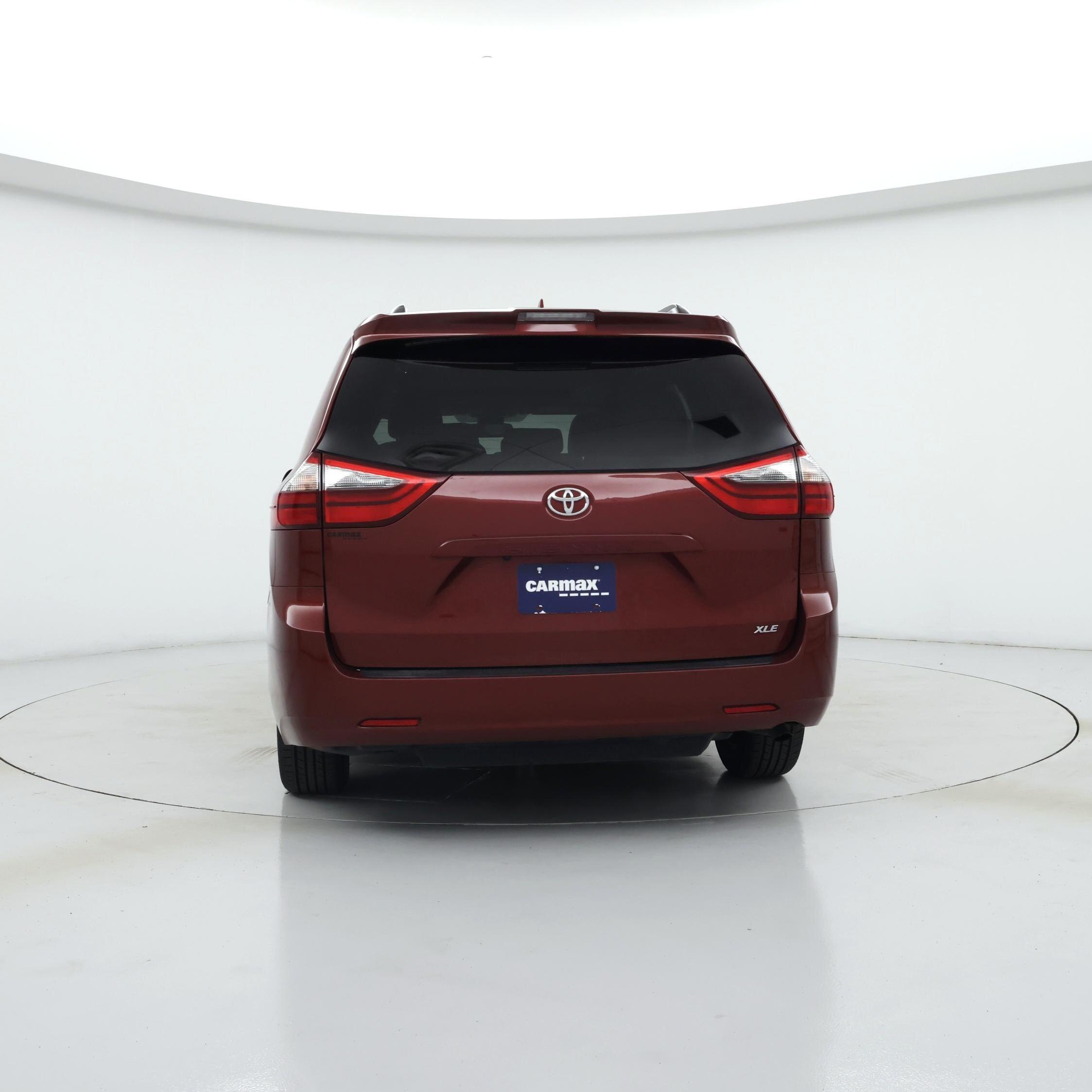 Thumbnail: 2020 Toyota Sienna - 6