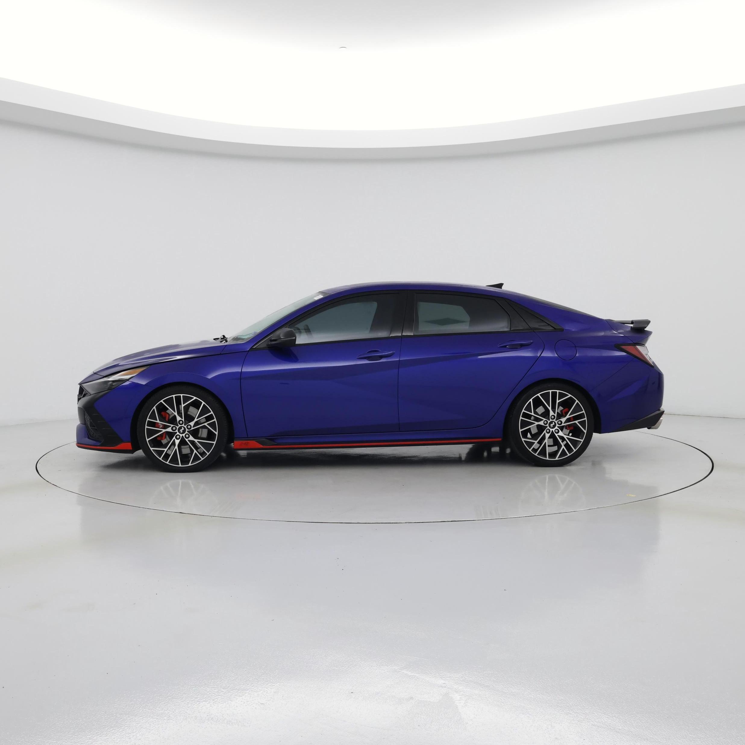 Thumbnail: 2023 Hyundai Elantra - 3