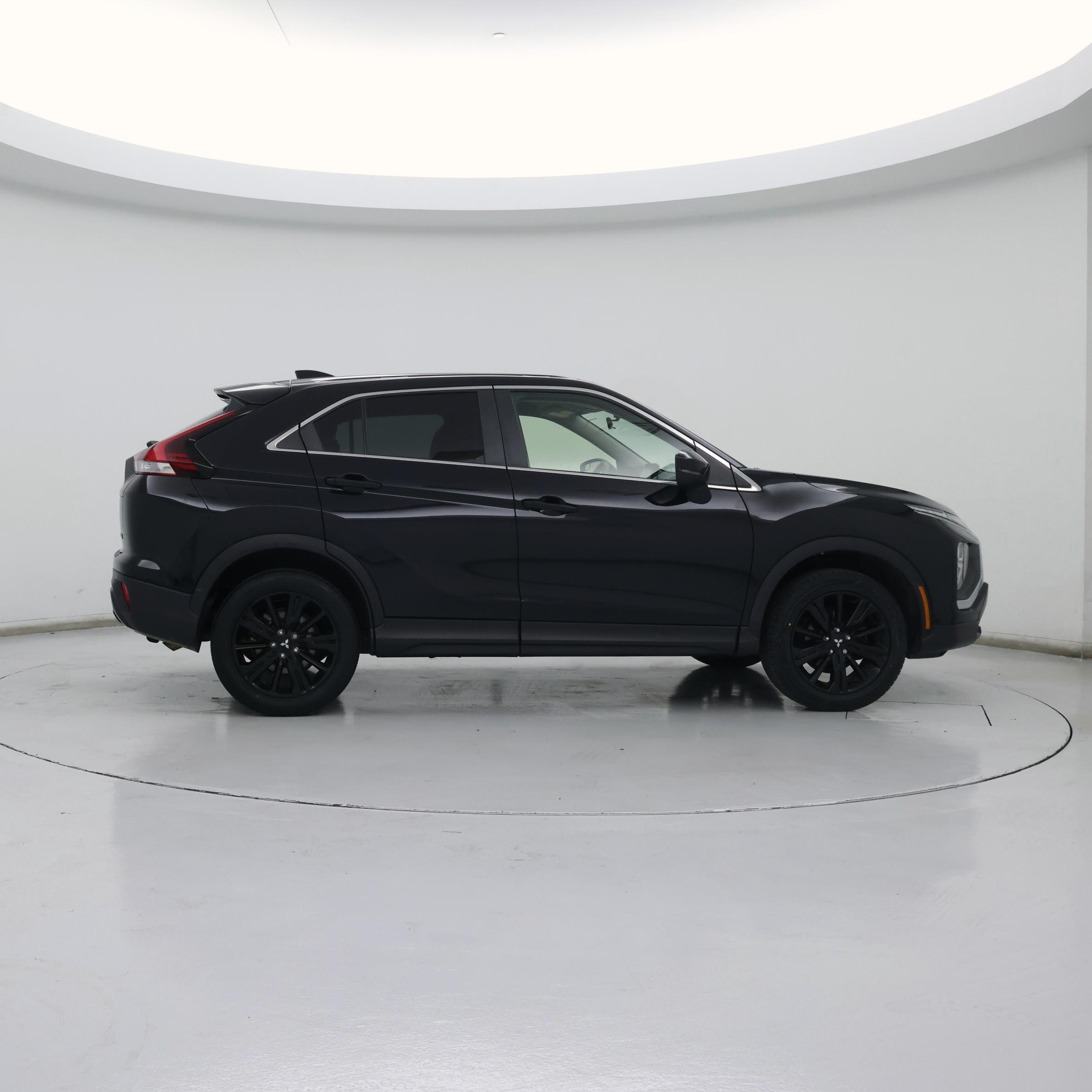 Thumbnail: 2023 Mitsubishi Eclipse Cross - 7