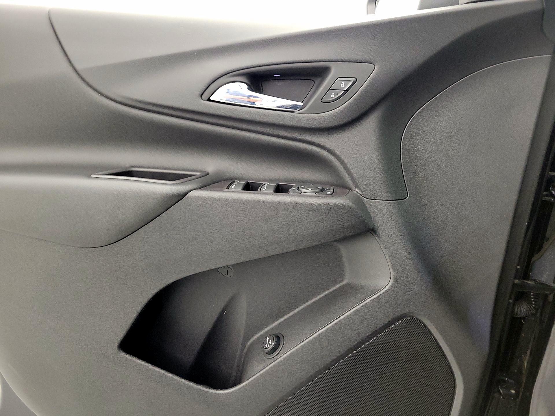 Thumbnail: 2020 Chevrolet Equinox - 12