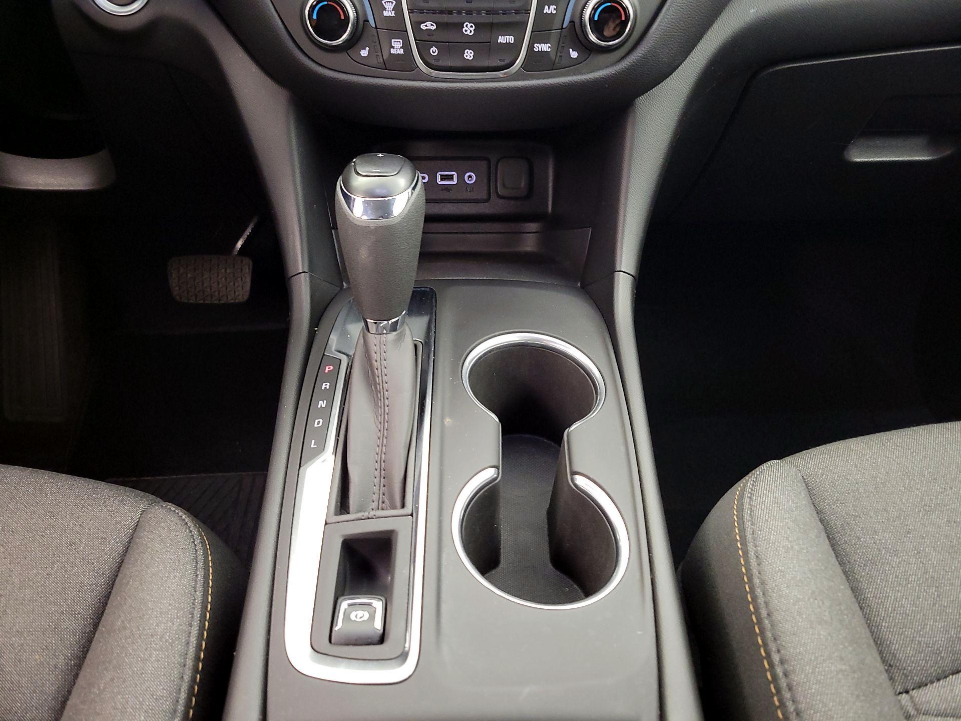 Thumbnail: 2020 Chevrolet Equinox - 17