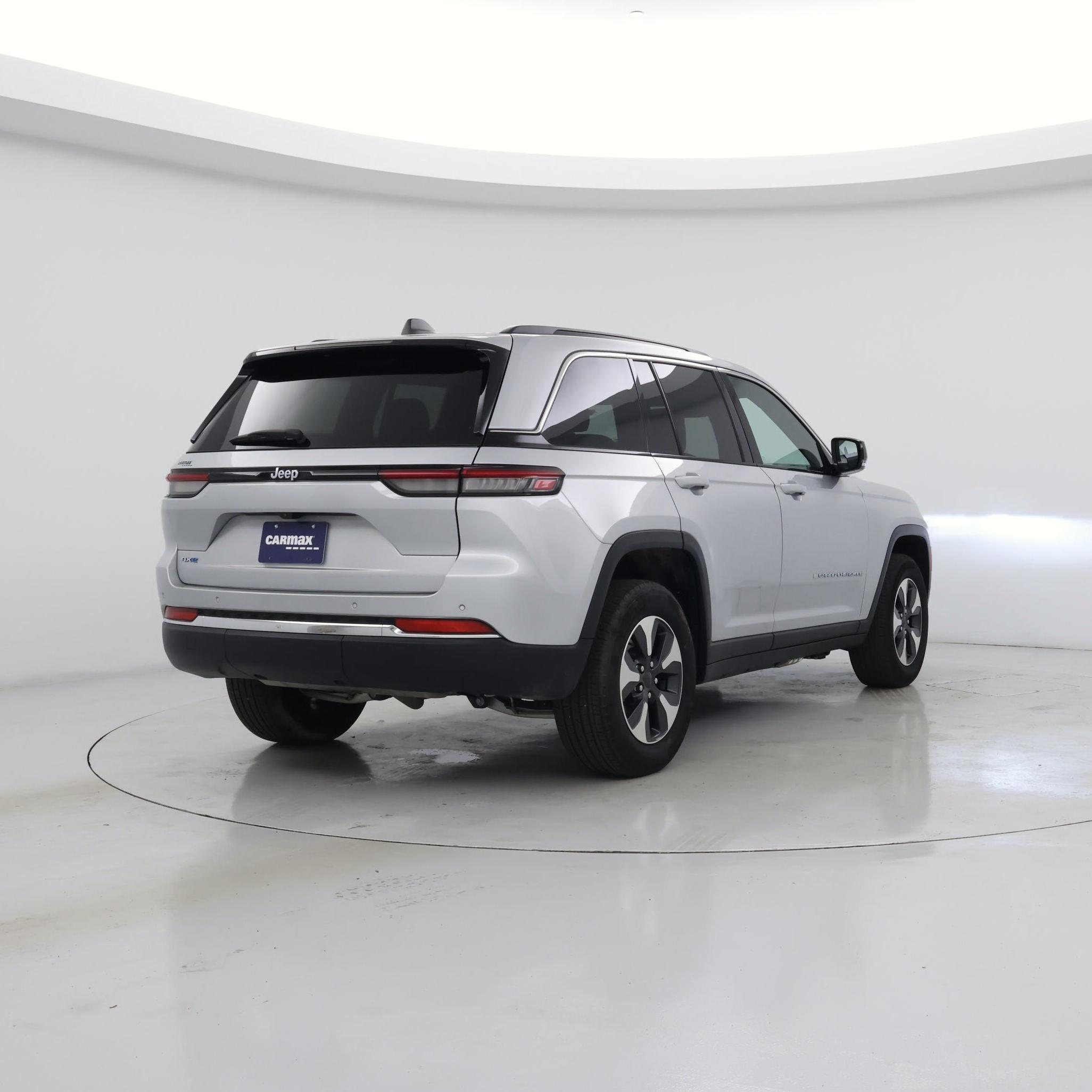 Thumbnail: 2024 Jeep Grand Cherokee - 8