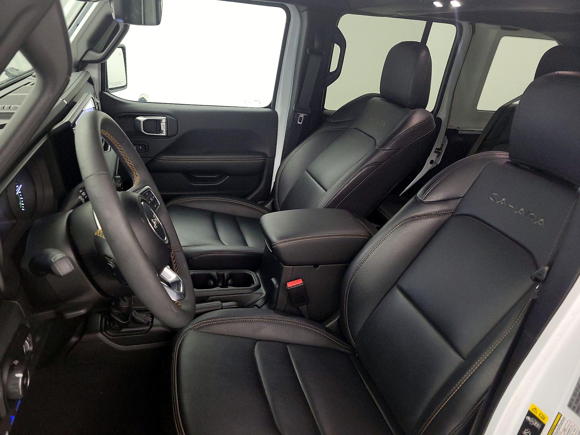 Thumbnail: 2024 Jeep Wrangler - 11