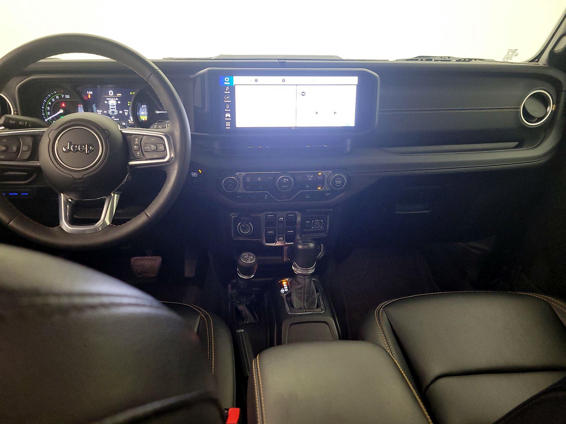 Thumbnail: 2024 Jeep Wrangler - 9