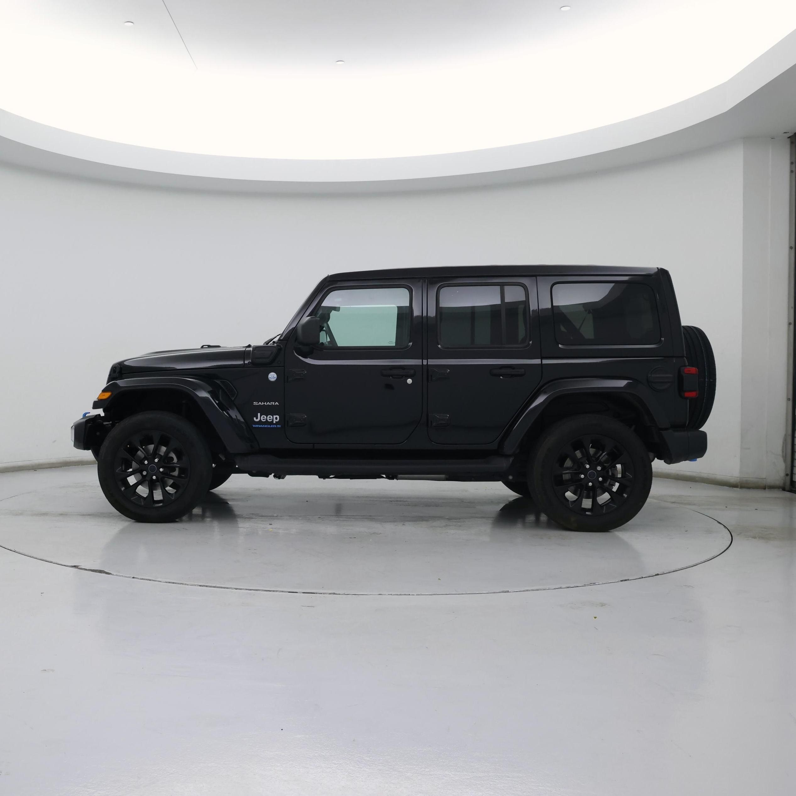 Thumbnail: 2024 Jeep Wrangler - 3