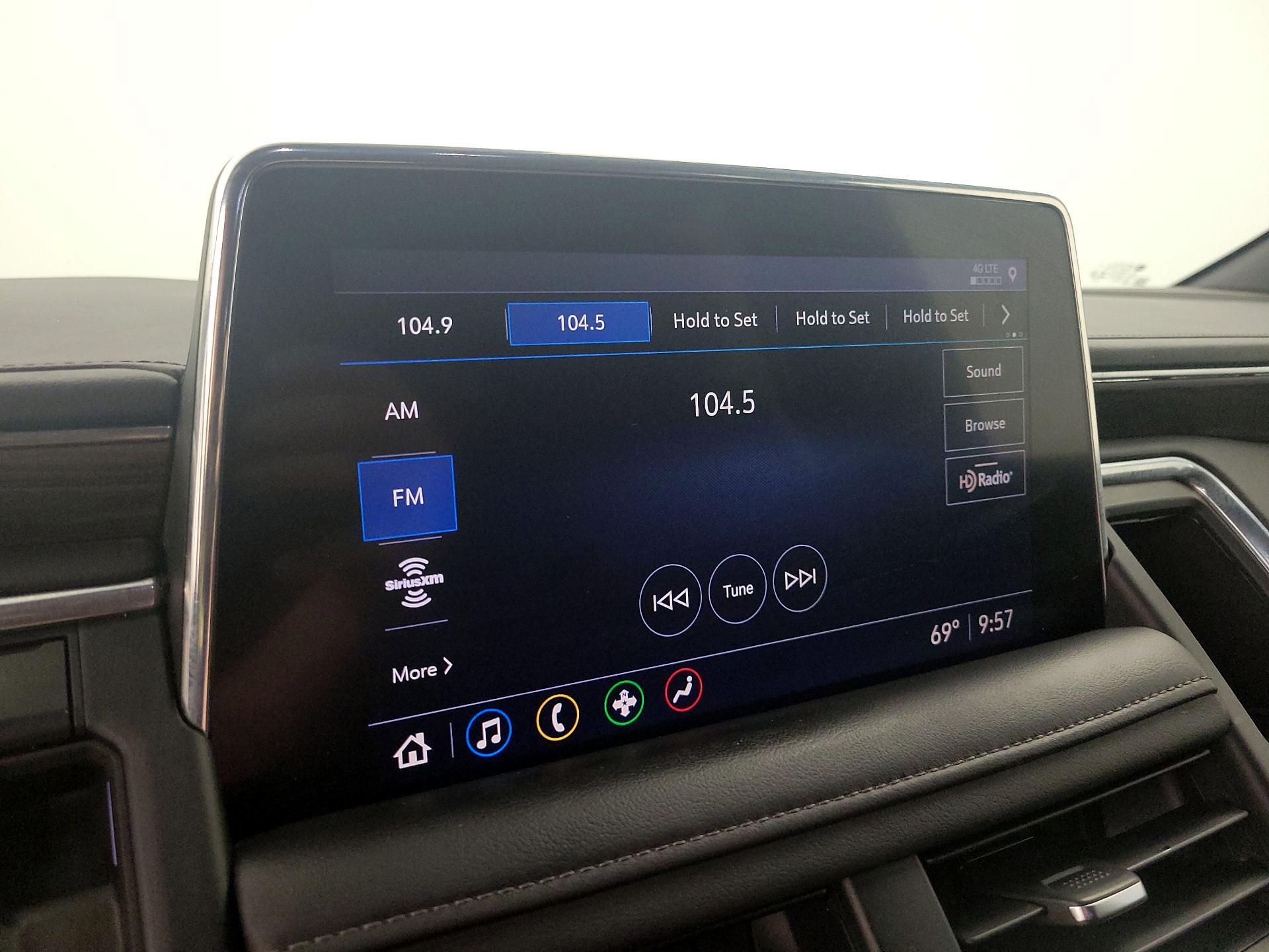 Thumbnail: 2021 Chevrolet Suburban - 16
