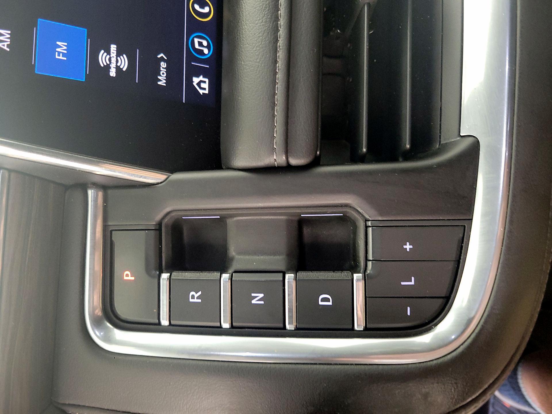 Thumbnail: 2021 Chevrolet Suburban - 18