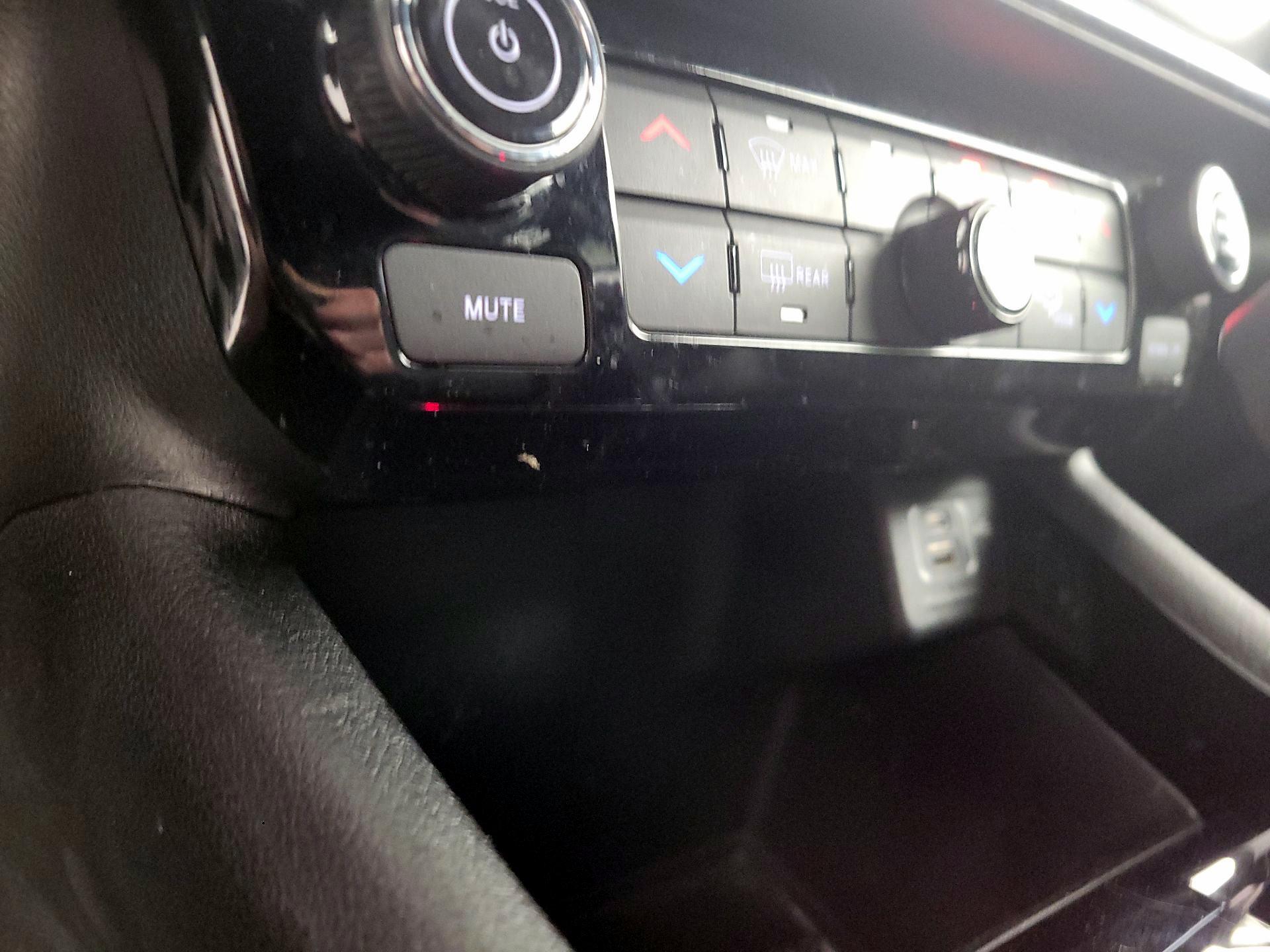 Thumbnail: 2022 Jeep Compass - 12