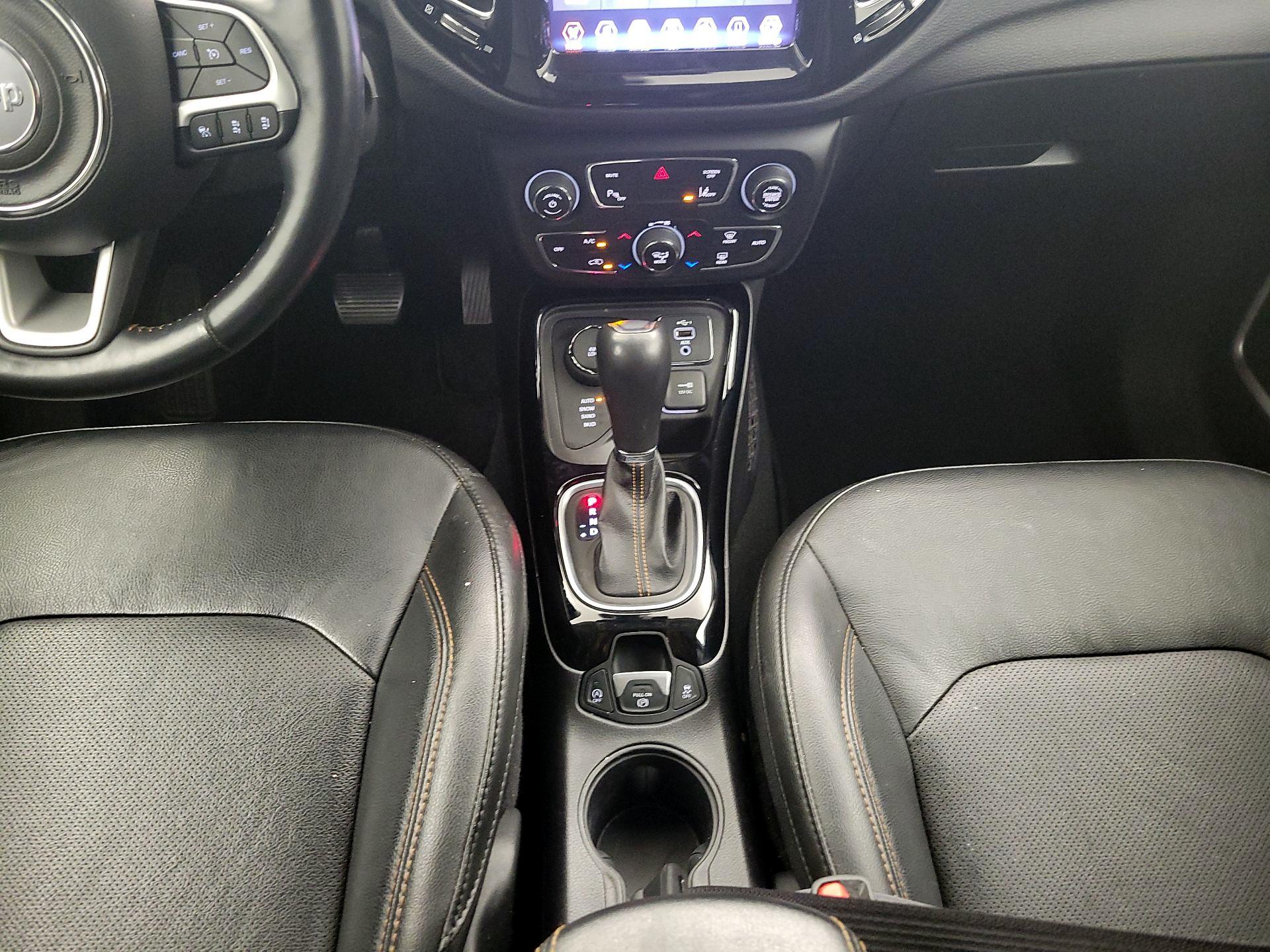 Thumbnail: 2021 Jeep Compass - 16
