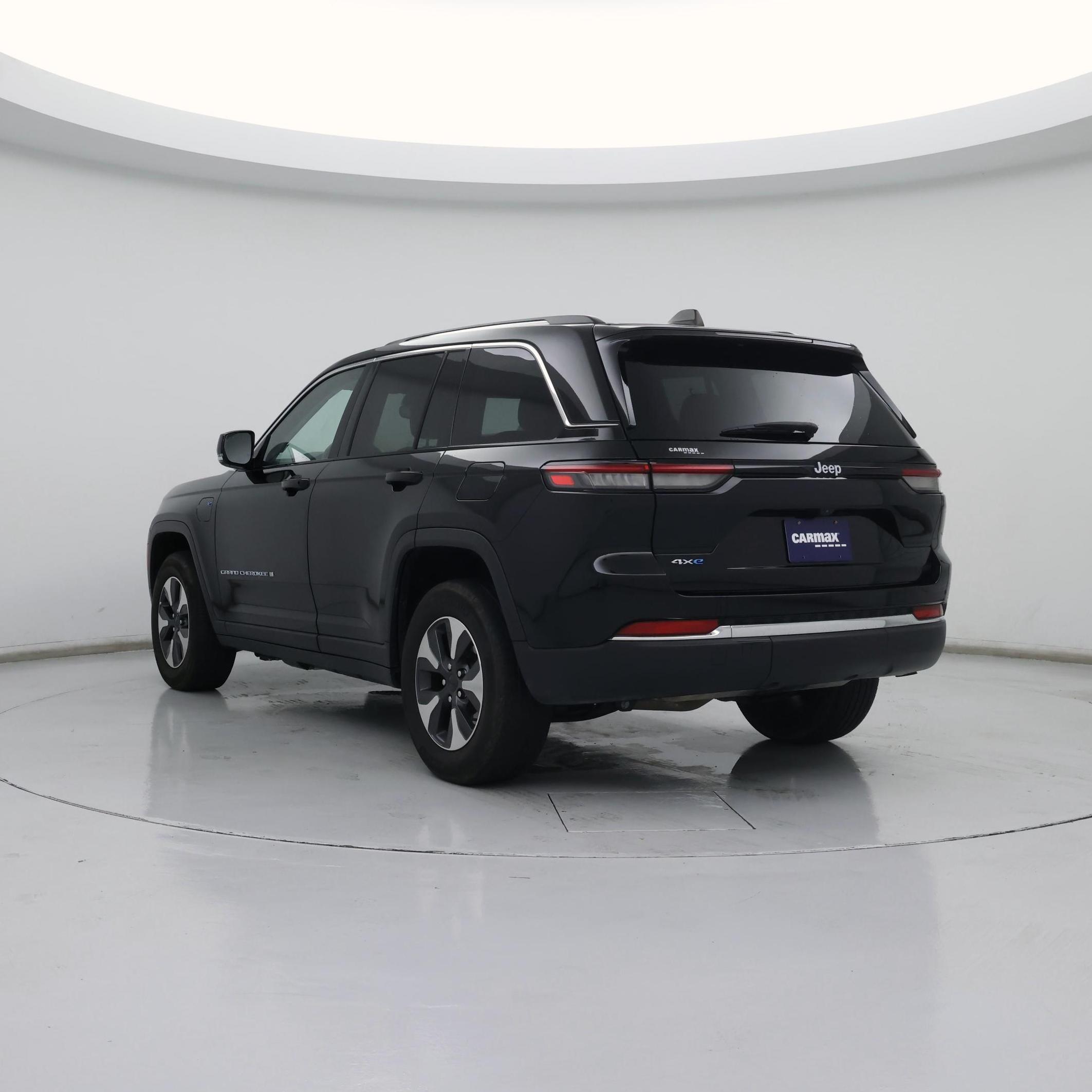 Thumbnail: 2023 Jeep Grand Cherokee - 2