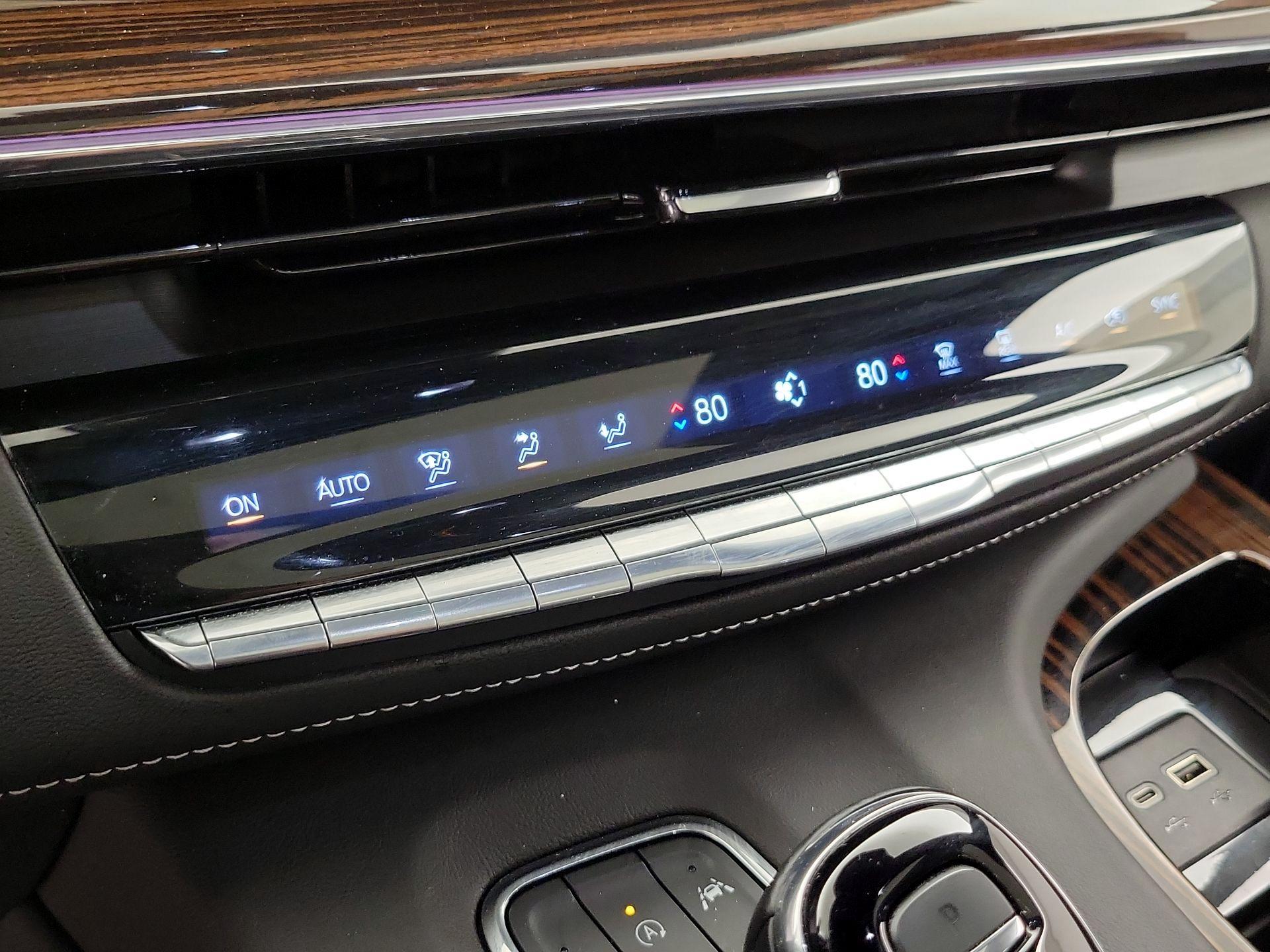 Thumbnail: 2023 Cadillac Escalade - 17