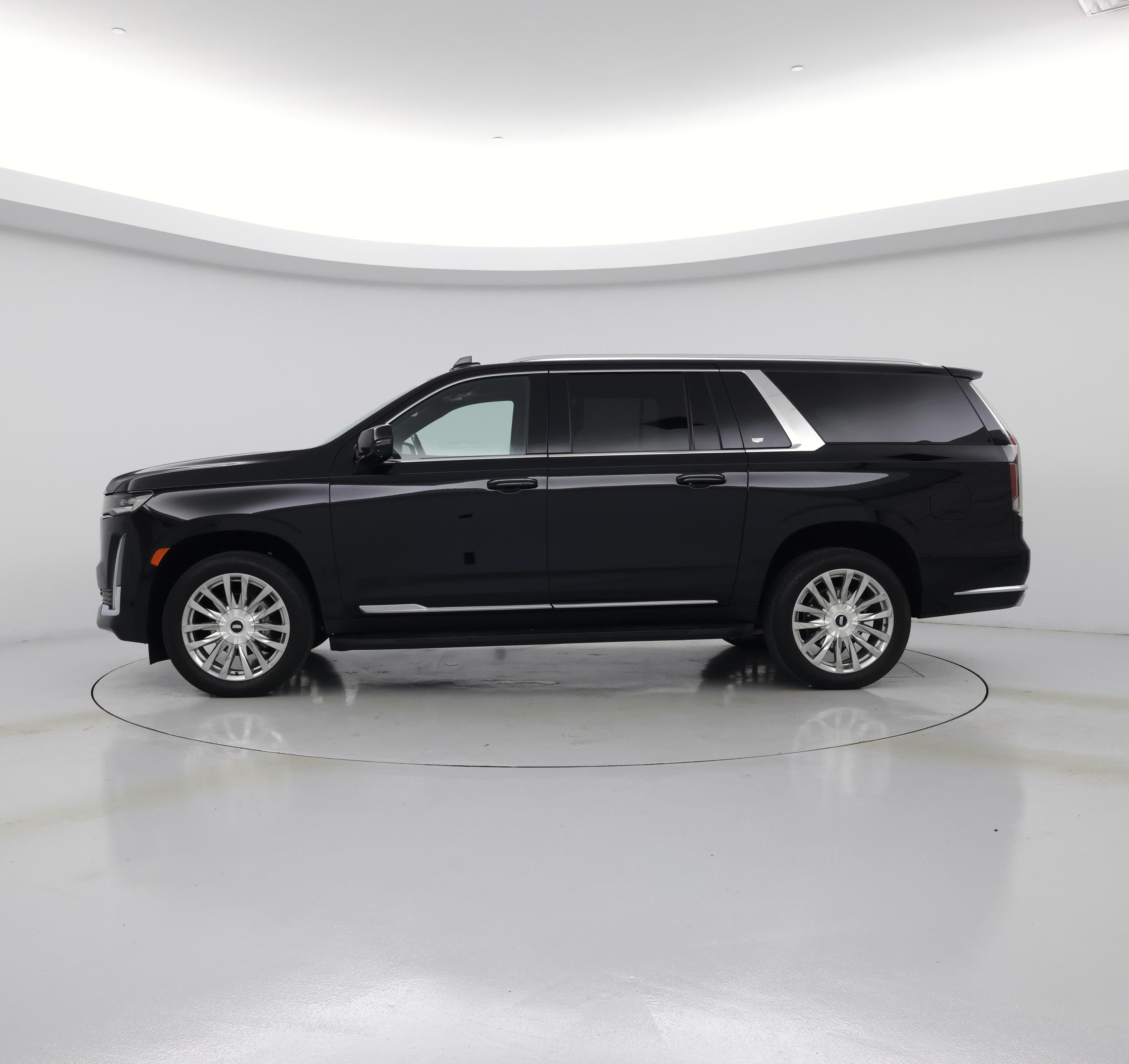 Thumbnail: 2023 Cadillac Escalade - 3