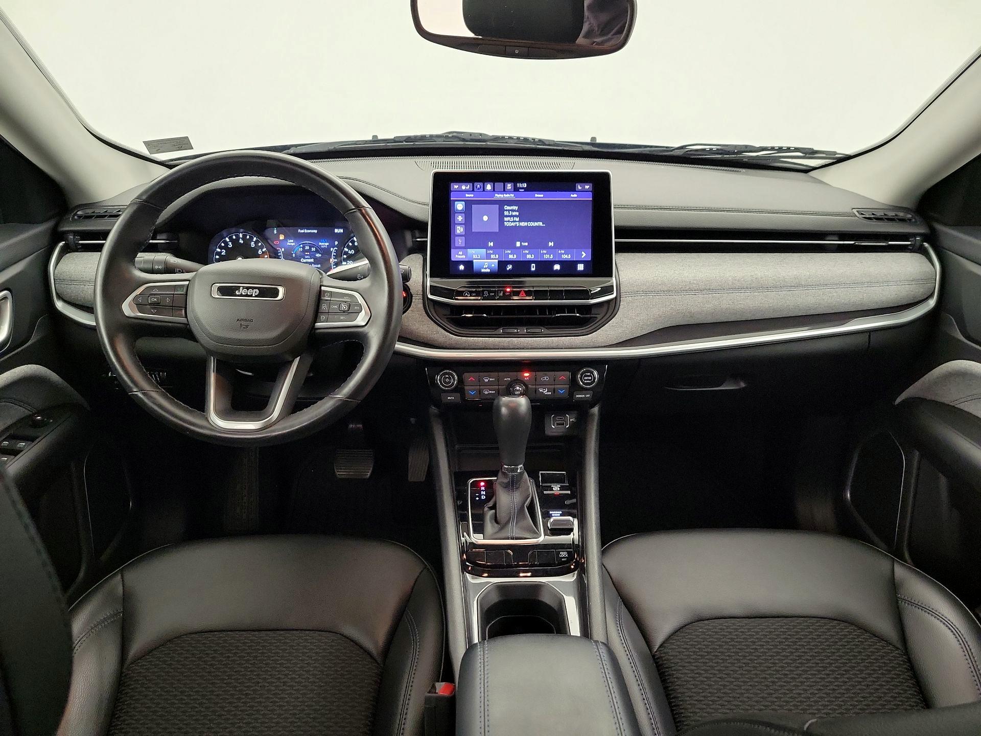 Thumbnail: 2022 Jeep Compass - 9