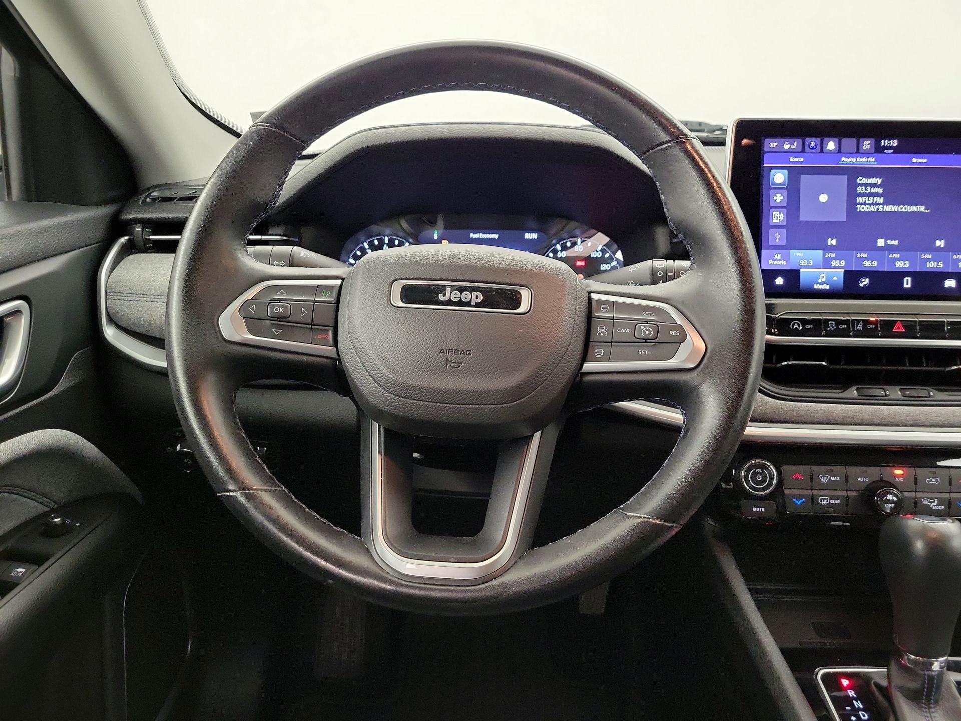 Thumbnail: 2022 Jeep Compass - 10