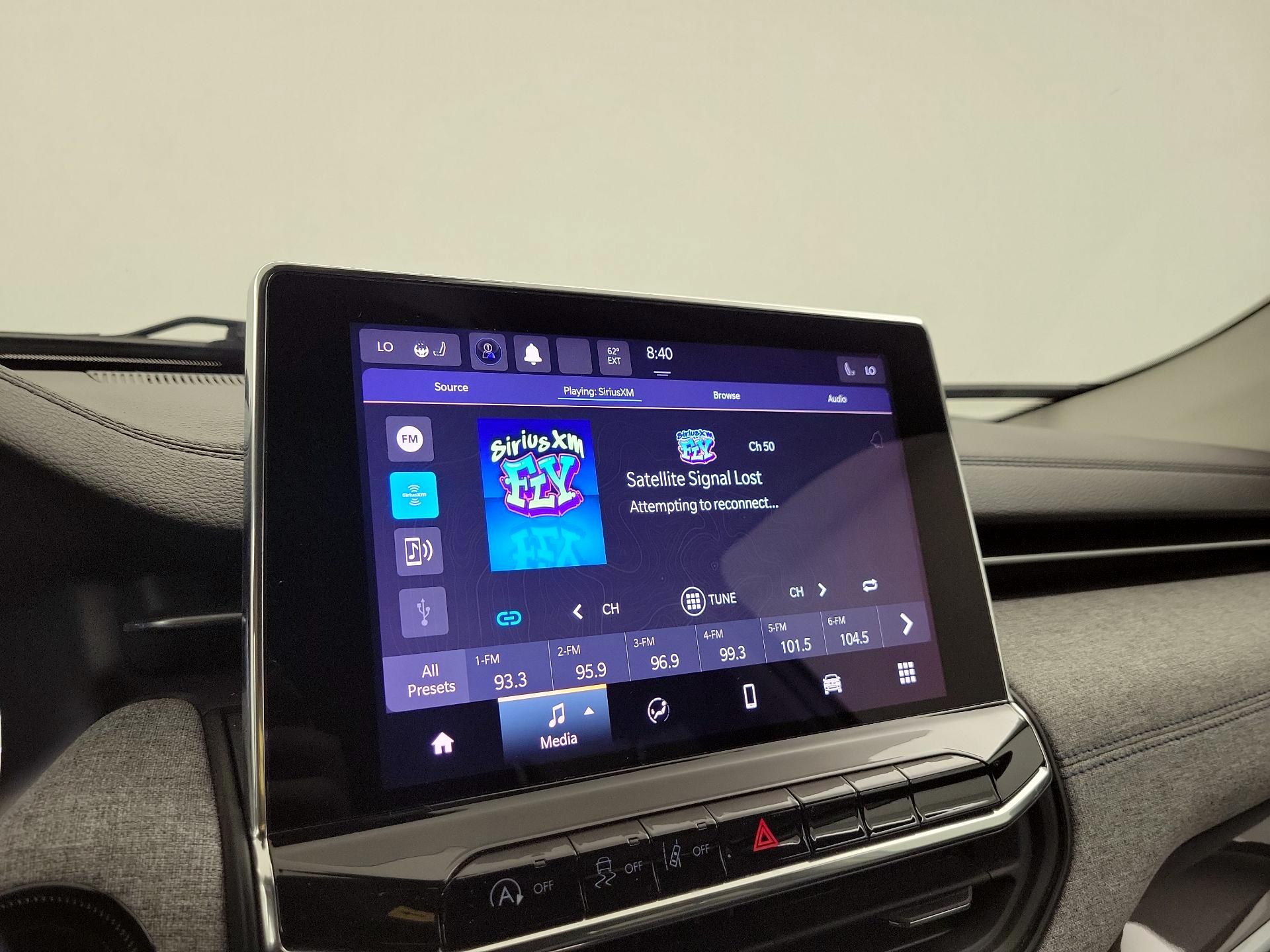 Thumbnail: 2022 Jeep Compass - 15