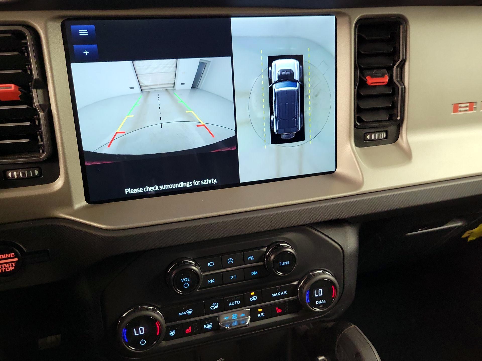 Thumbnail: 2024 Ford Bronco - 15