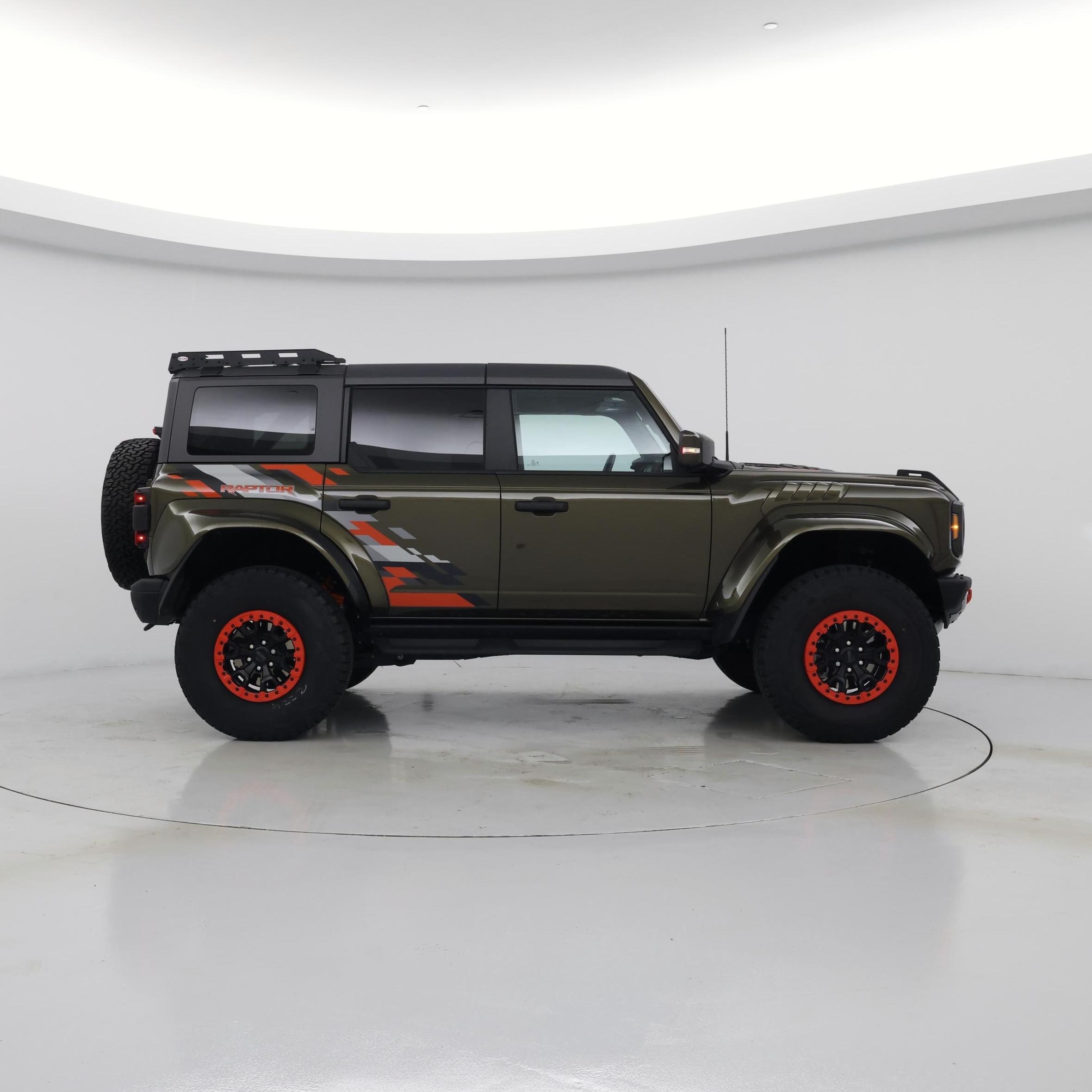 Thumbnail: 2024 Ford Bronco - 7