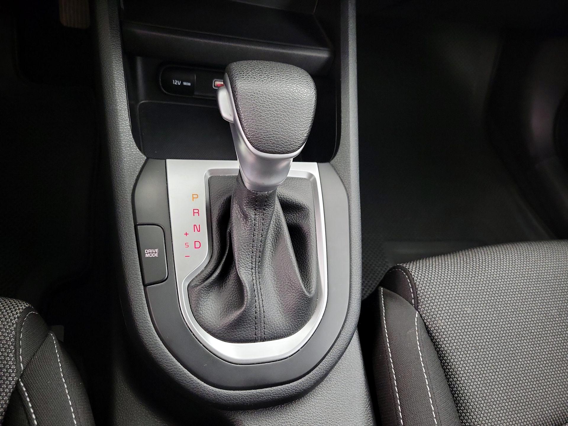 Thumbnail: 2023 Kia Forte - 17