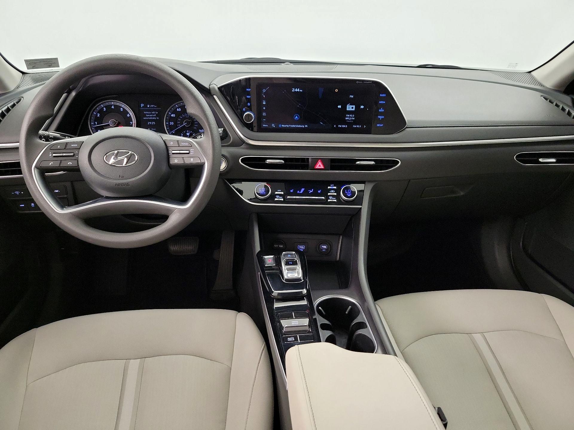 Thumbnail: 2023 Hyundai Sonata - 9